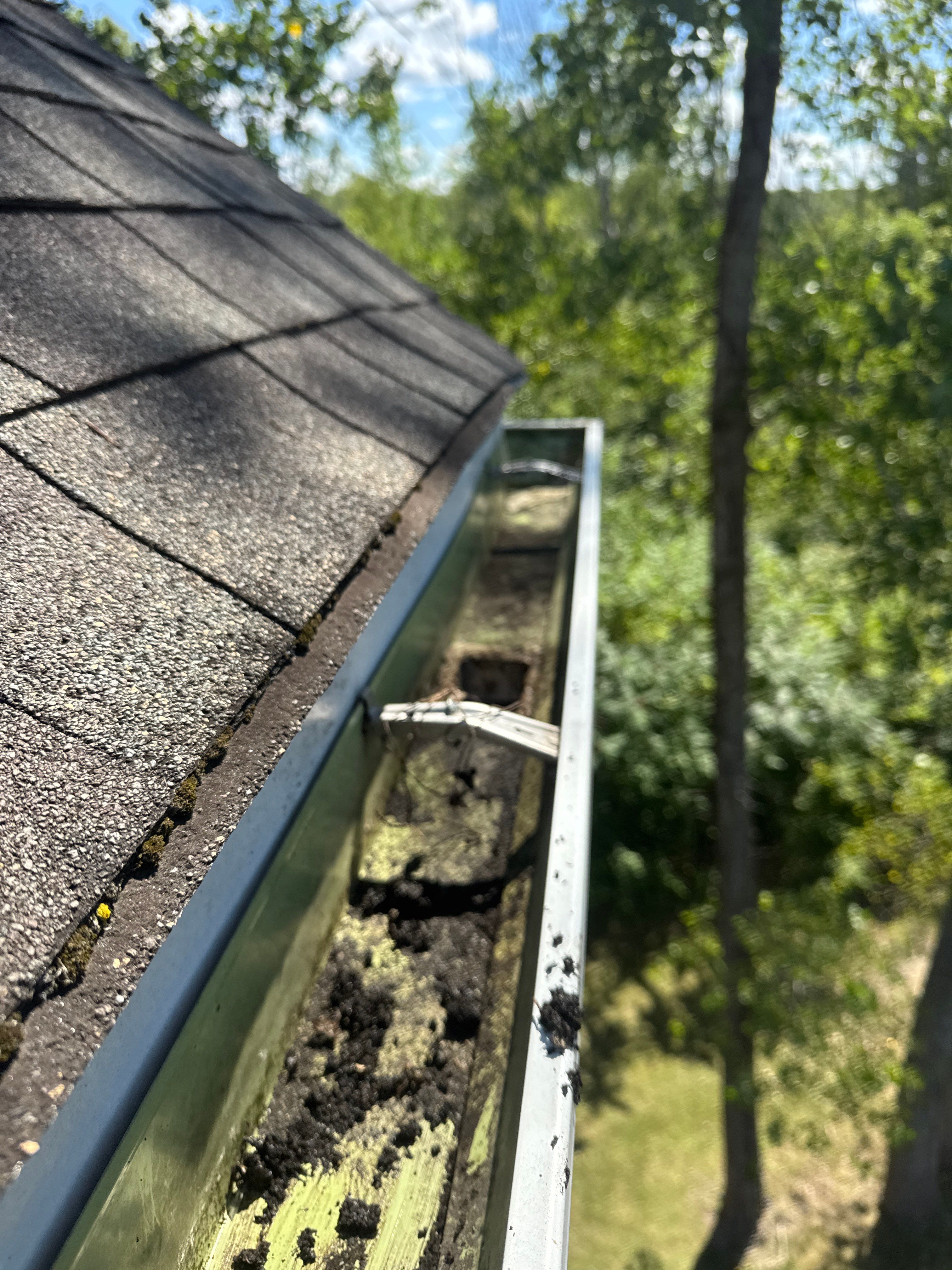 Commercial gutter cleaning Erie, PA after photo with clean gutters