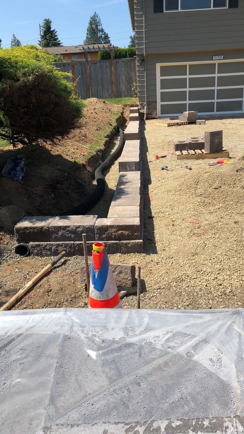 Justin | Retaining Wall, Landscape Project  by Jireh Asphalt & Concrete Inc 