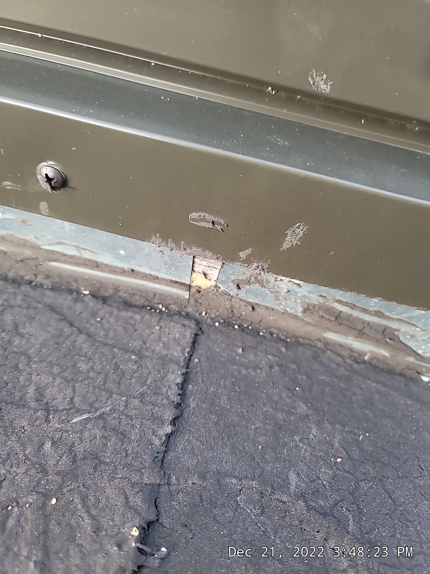 CERTAINTEED LANDMARK COLOR: BURNT SIENNA DRIP EDGE: MUSKET BROWN by Eagle Eye Roofing