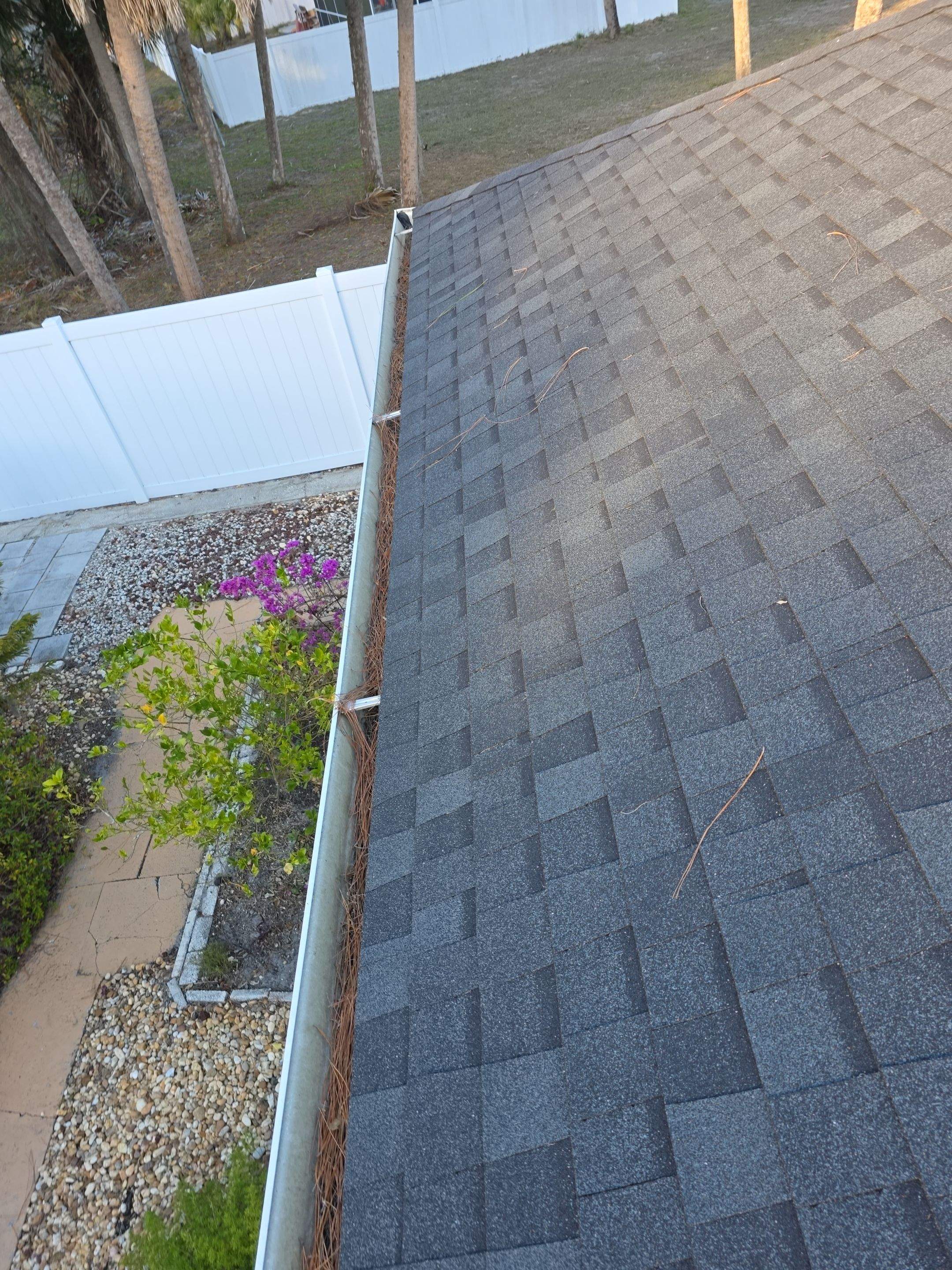 Port Charlotte gutter cleaning job, Job done, gutters at a residential location