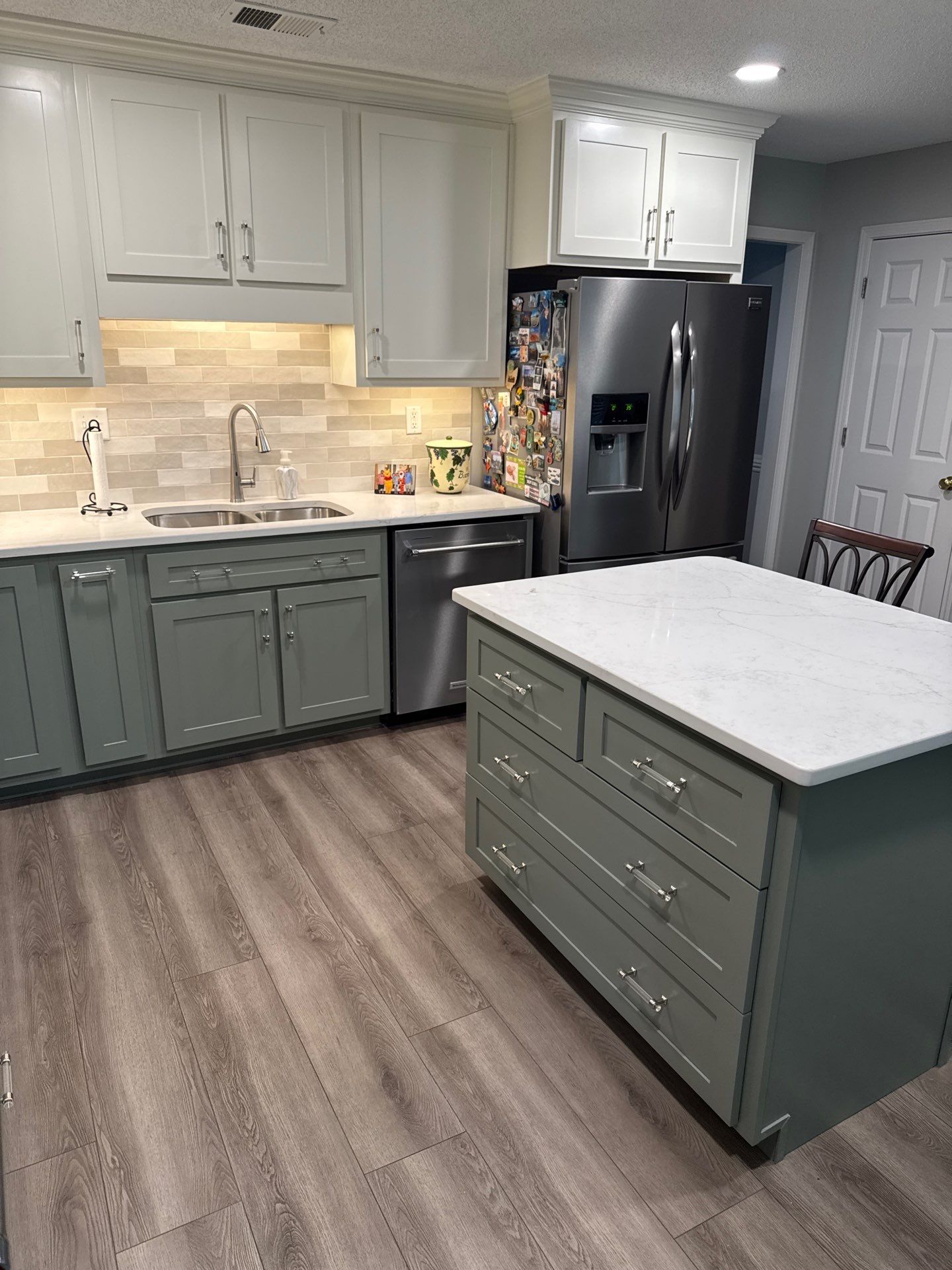 Kitchen Remodel in Cordova by CMT Construction LLC