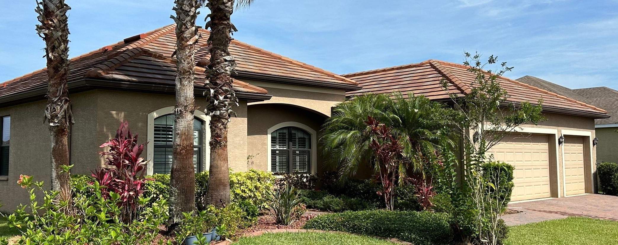🏡 Tile Roof Cleaning – Gamble Creek Estates, Parrish, FL by Sunshine AquaWash