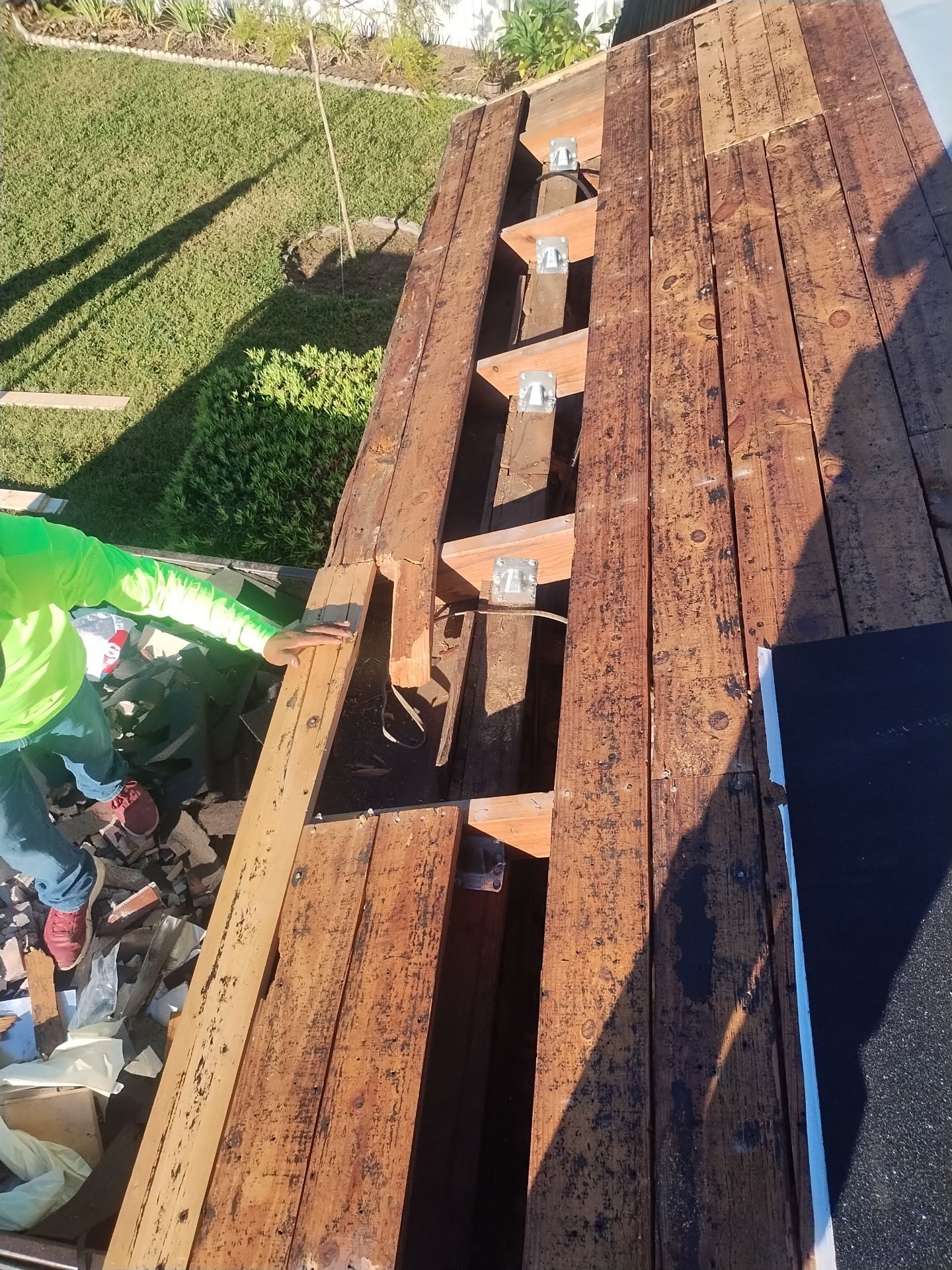 Project in St. Petersburg 33713 by Mitchell Roofing Company LLC 