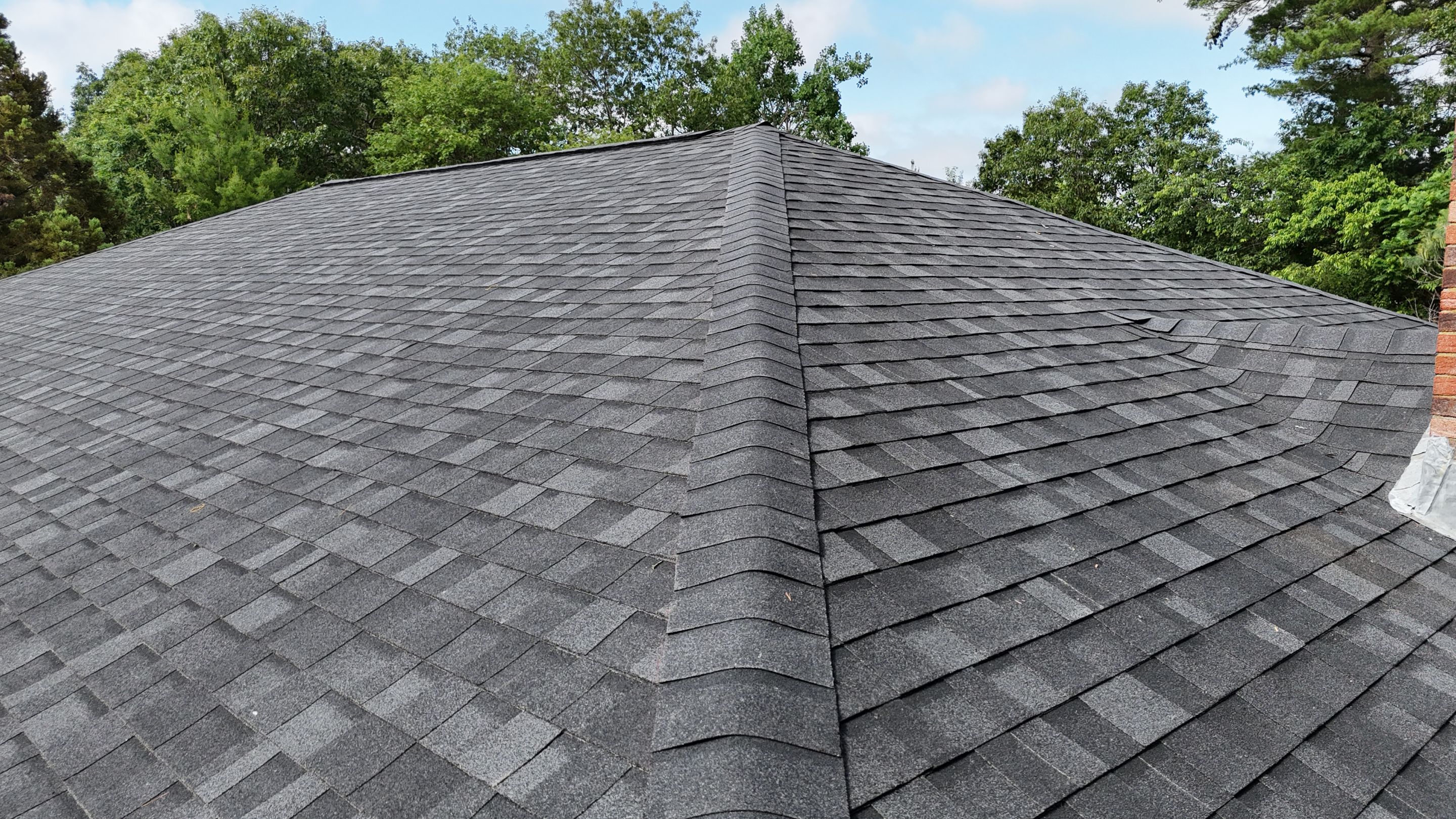 Full Roof Replacement in Saugus, MA – Owens Corning Duration, Onyx Black by JOHNNYS PRO