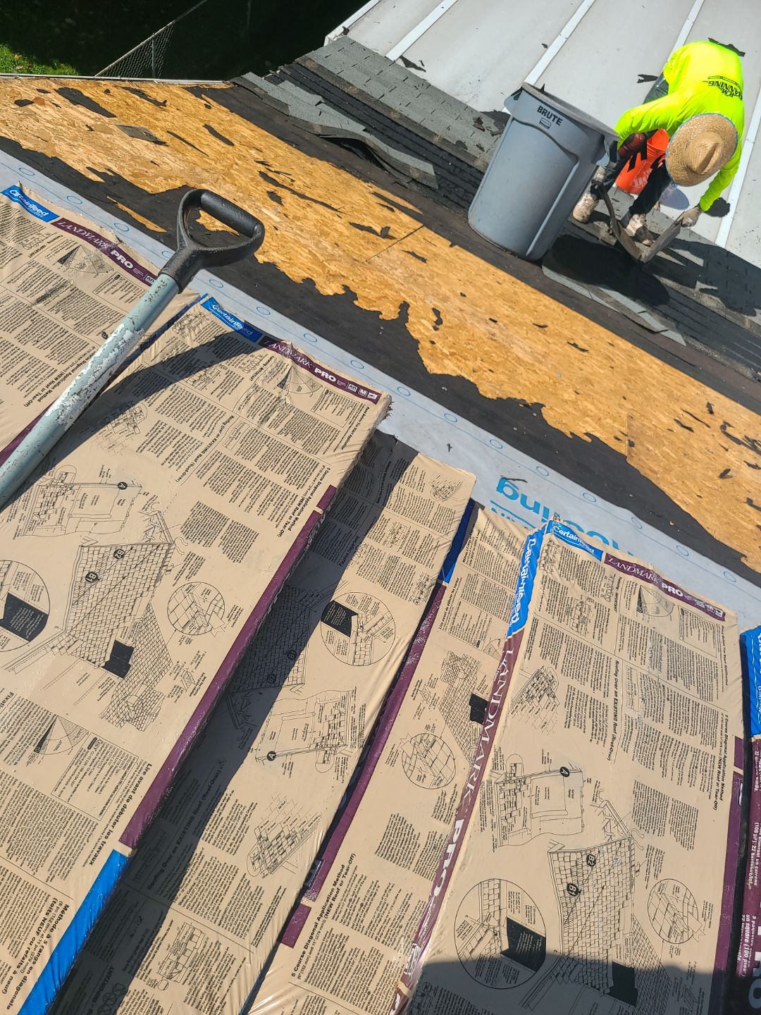 Springfield: CertainTeed Landmark Pro Designer Shingles in Max Def Moire Black by RM Banning, Inc.