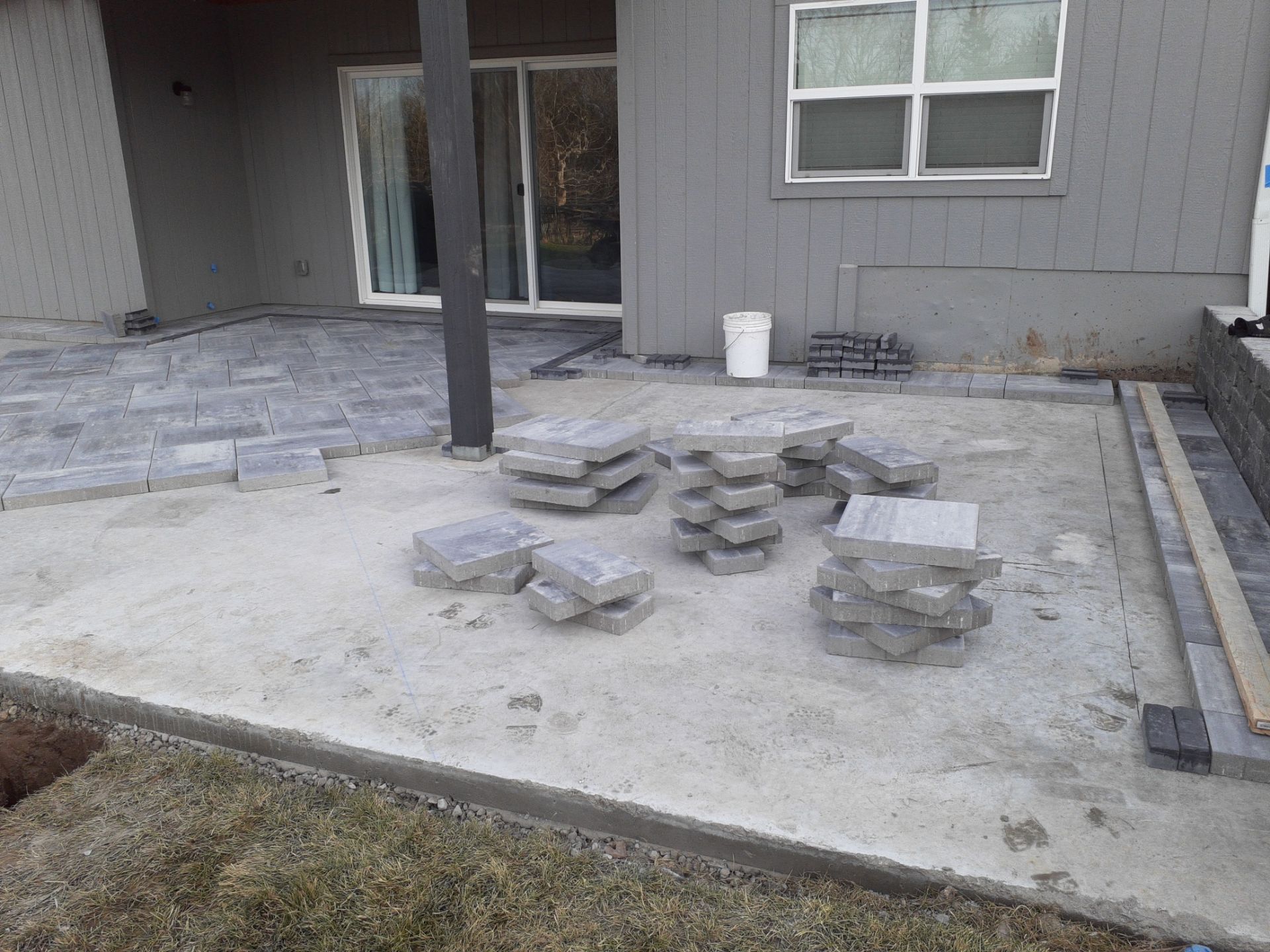 Back Yard Paver Patio by LAND ESCAPES LLC