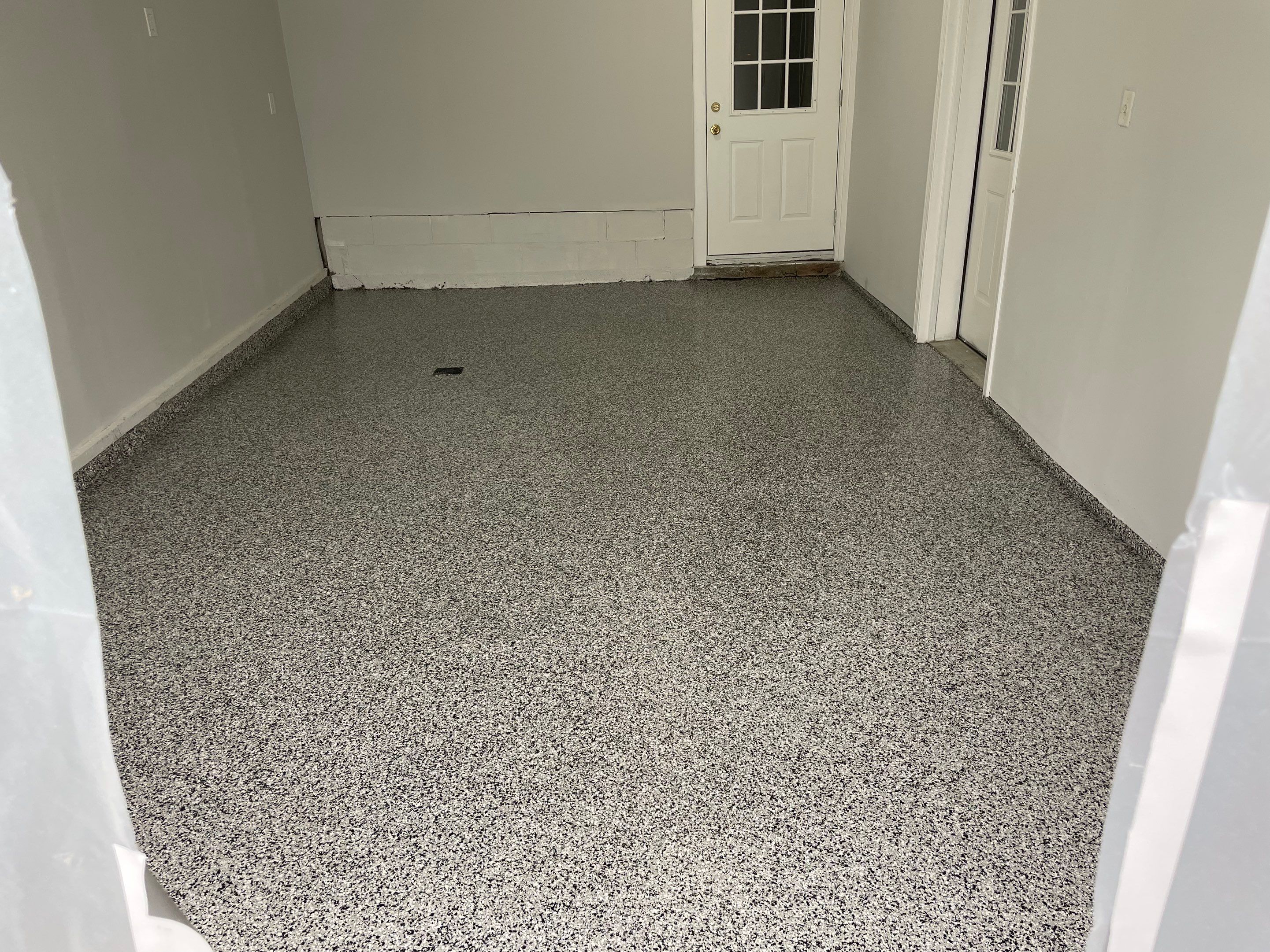 Basement in Nashua, NH 03062 by Symphony Concrete Coatings