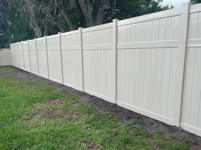 Bradenton, FL 8 ft. Tall Tan Vinyl Privacy Fence