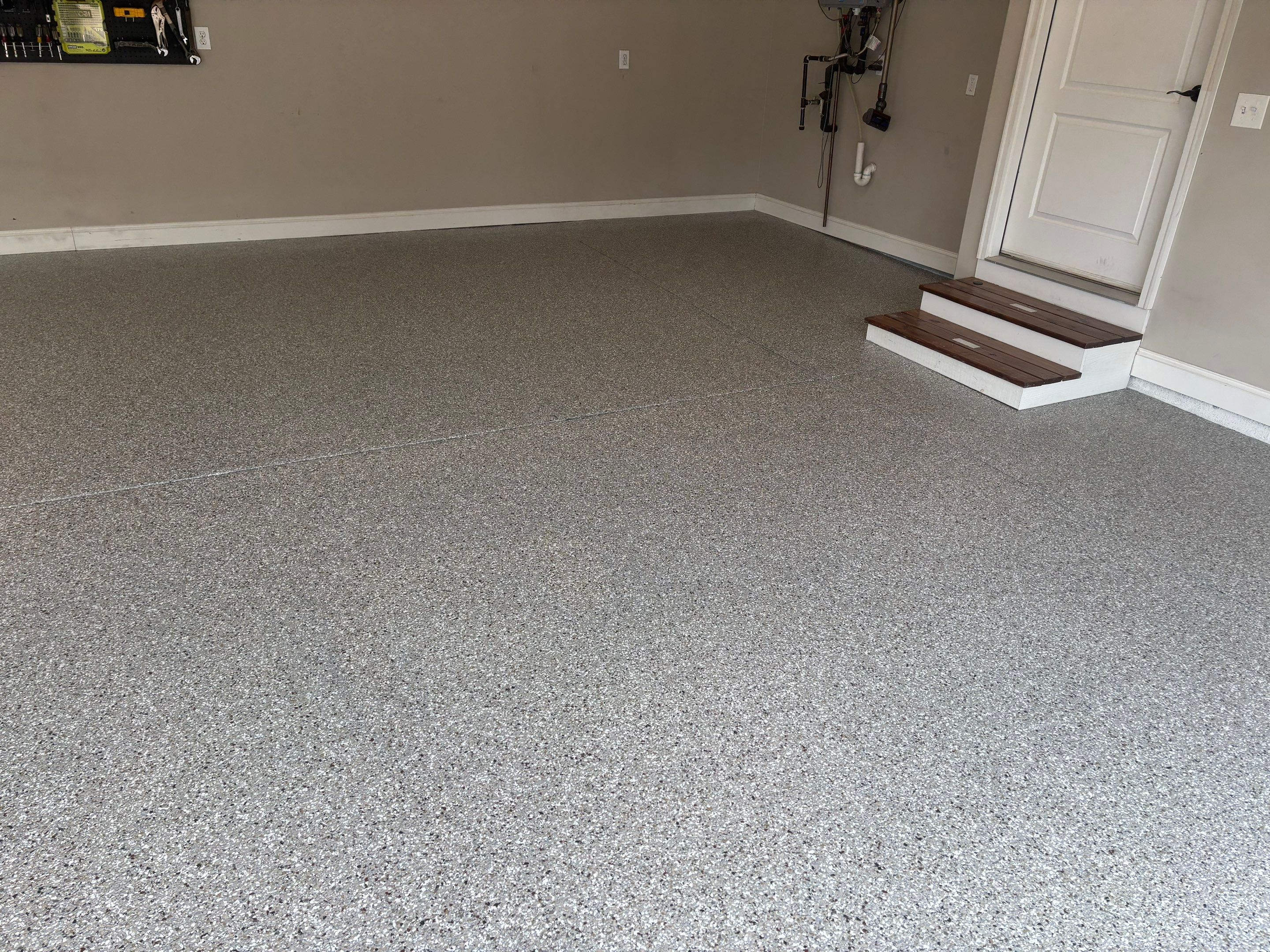 Garage using Creekbed by Elite Floor Solutions