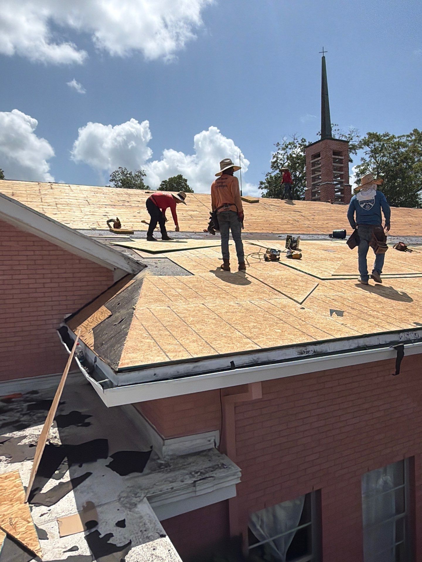 Roof Replacement in Sweeny TX by Roof Repair Company