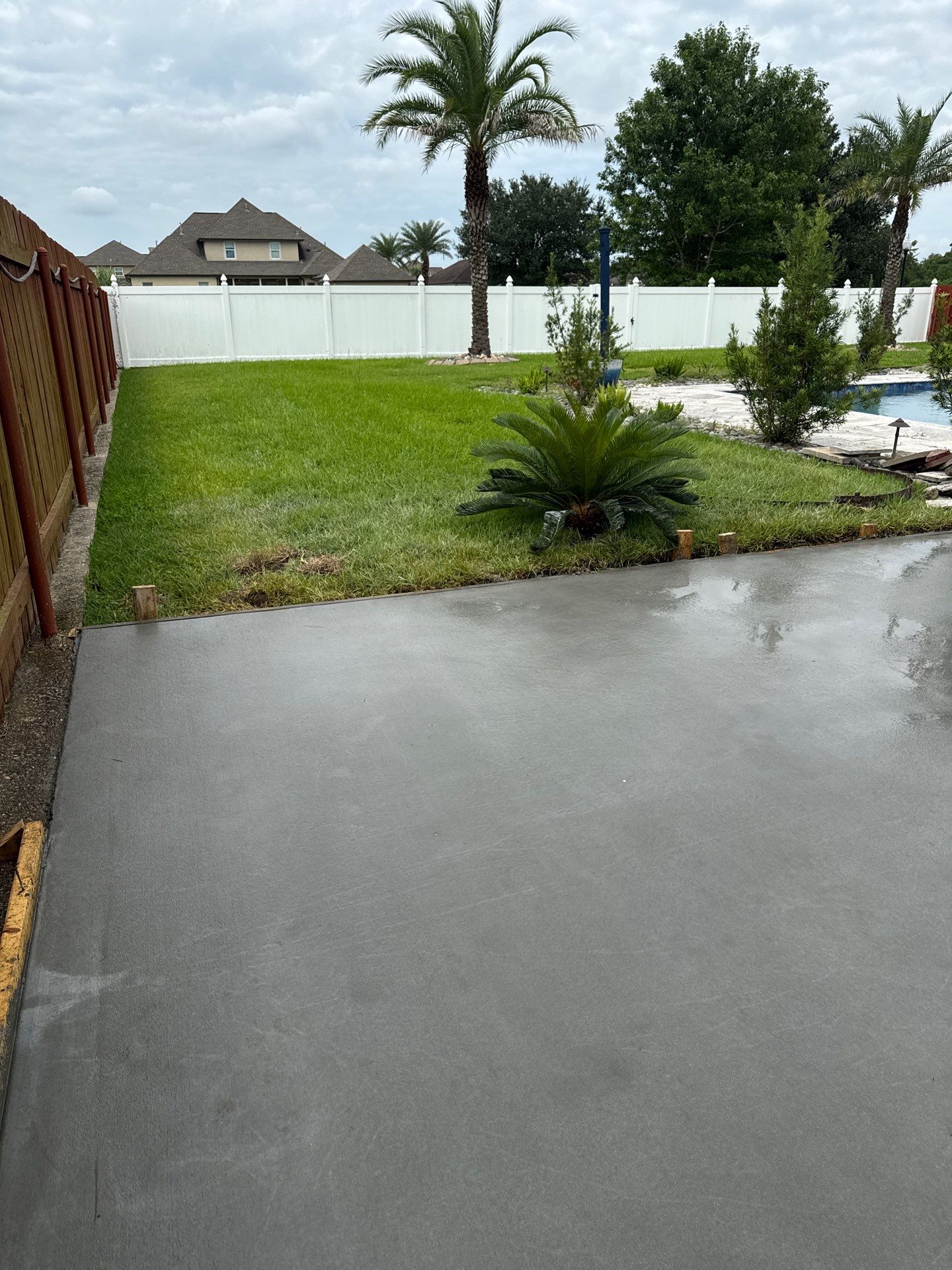 Cedar Patio Cover in Belle Chasse by HDS Contractors