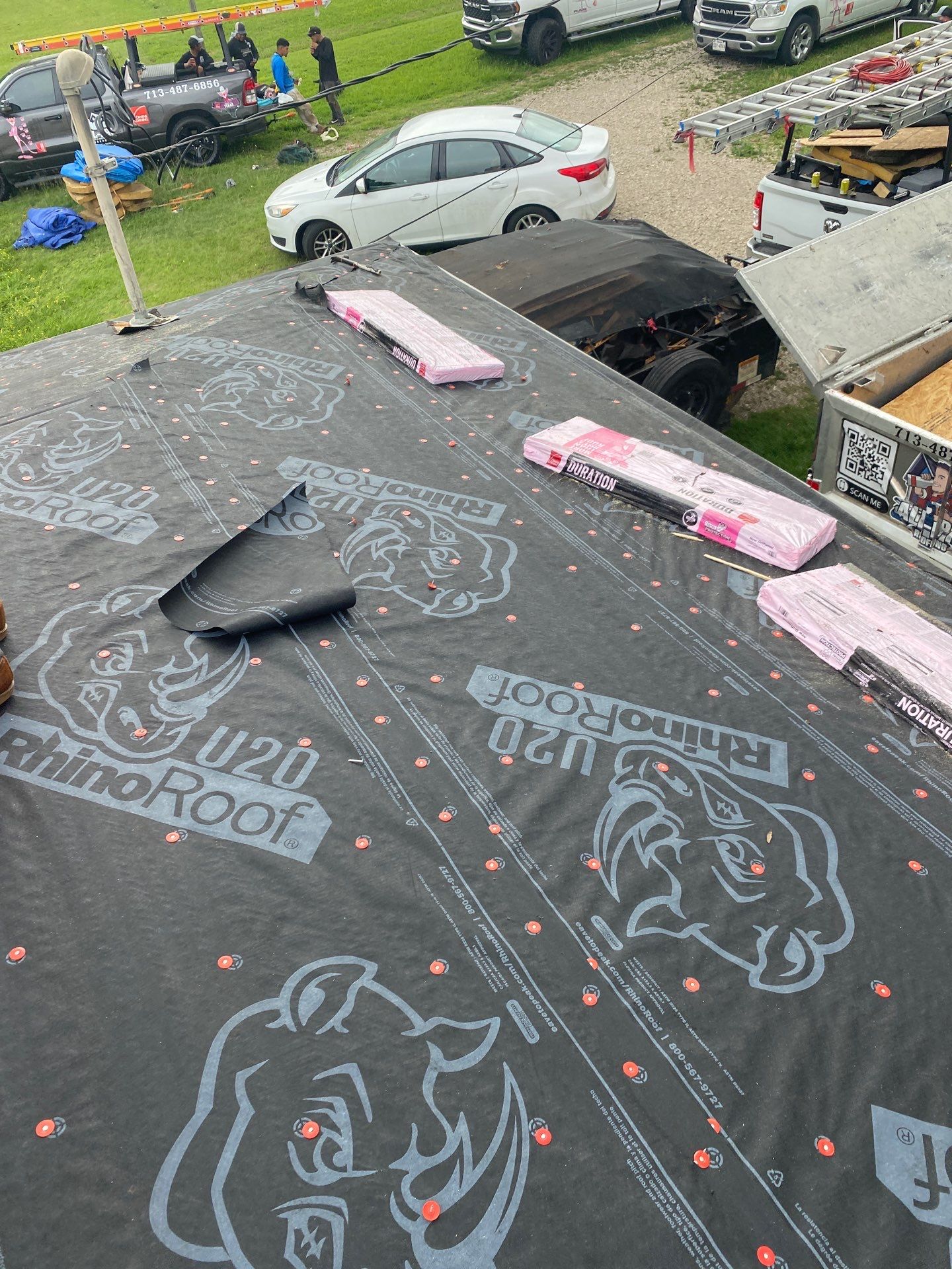 Residential Roofing Installation using Owen's Corning Duration (Lifetime) Shingles by Roof Repair Company