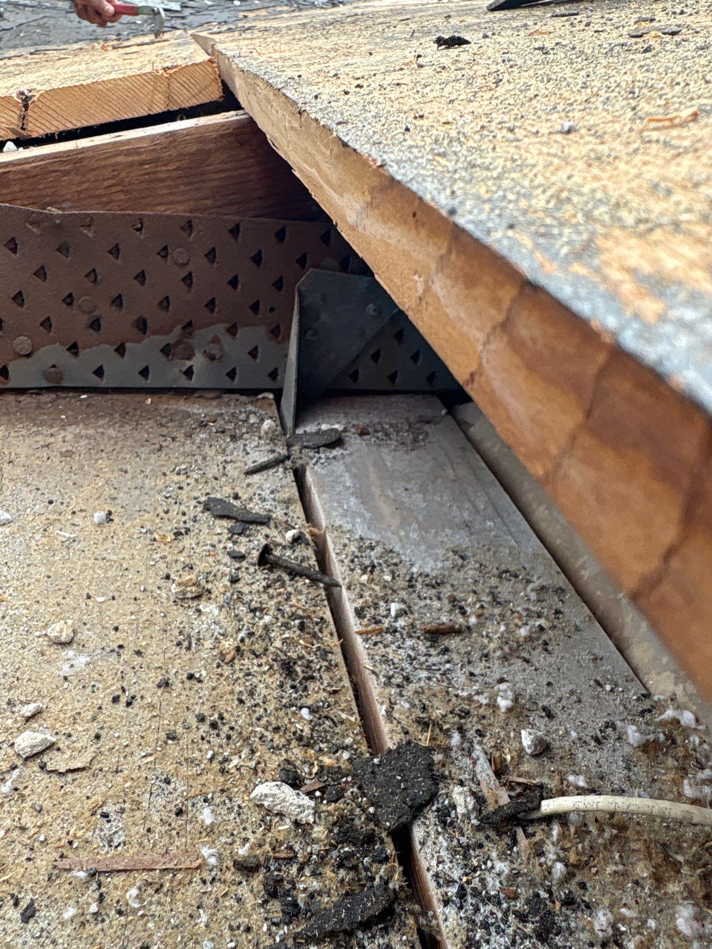 Project in St. Petersburg 33705 by Mitchell Roofing Company LLC 