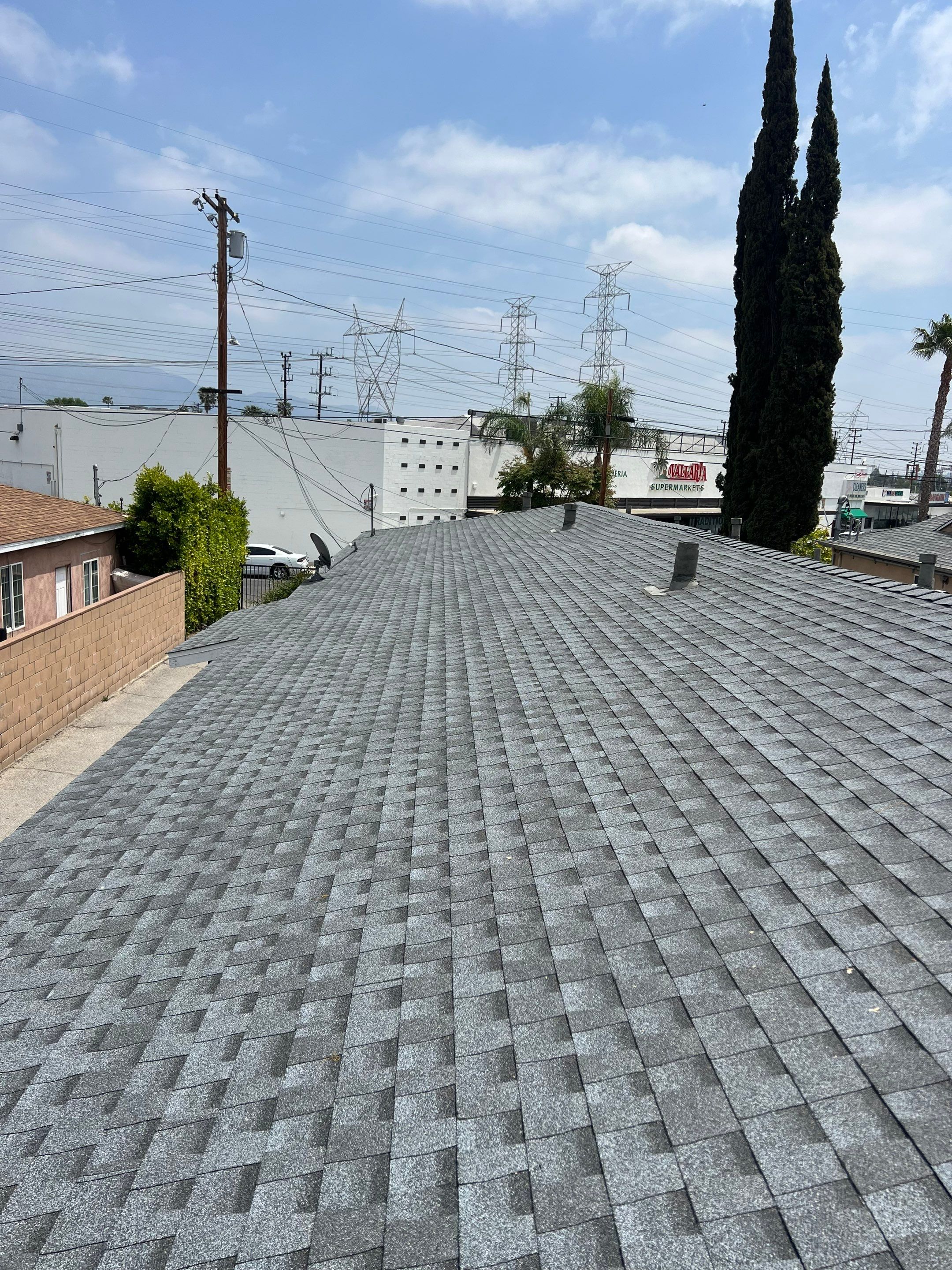Multi-Family Shingles by T&G Roofing
