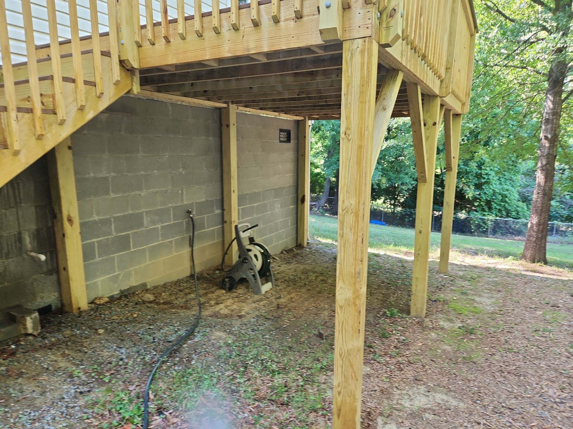 Deck using Wood Sealant by DuraSeal