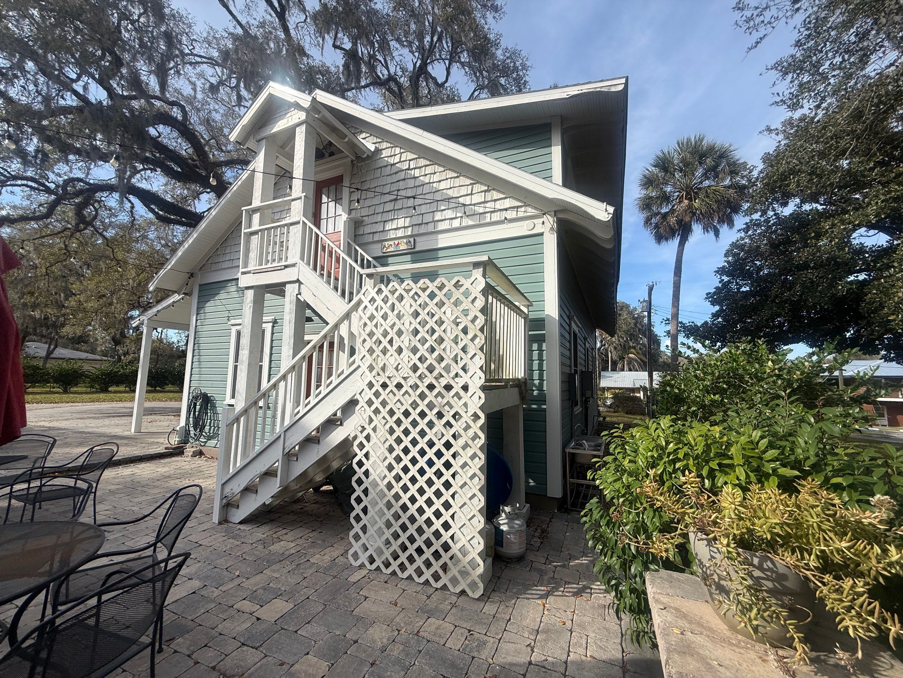 Comprehensive Paver Sealing and Hardscape Restoration in Ocala by Infinite Exteriors LLC