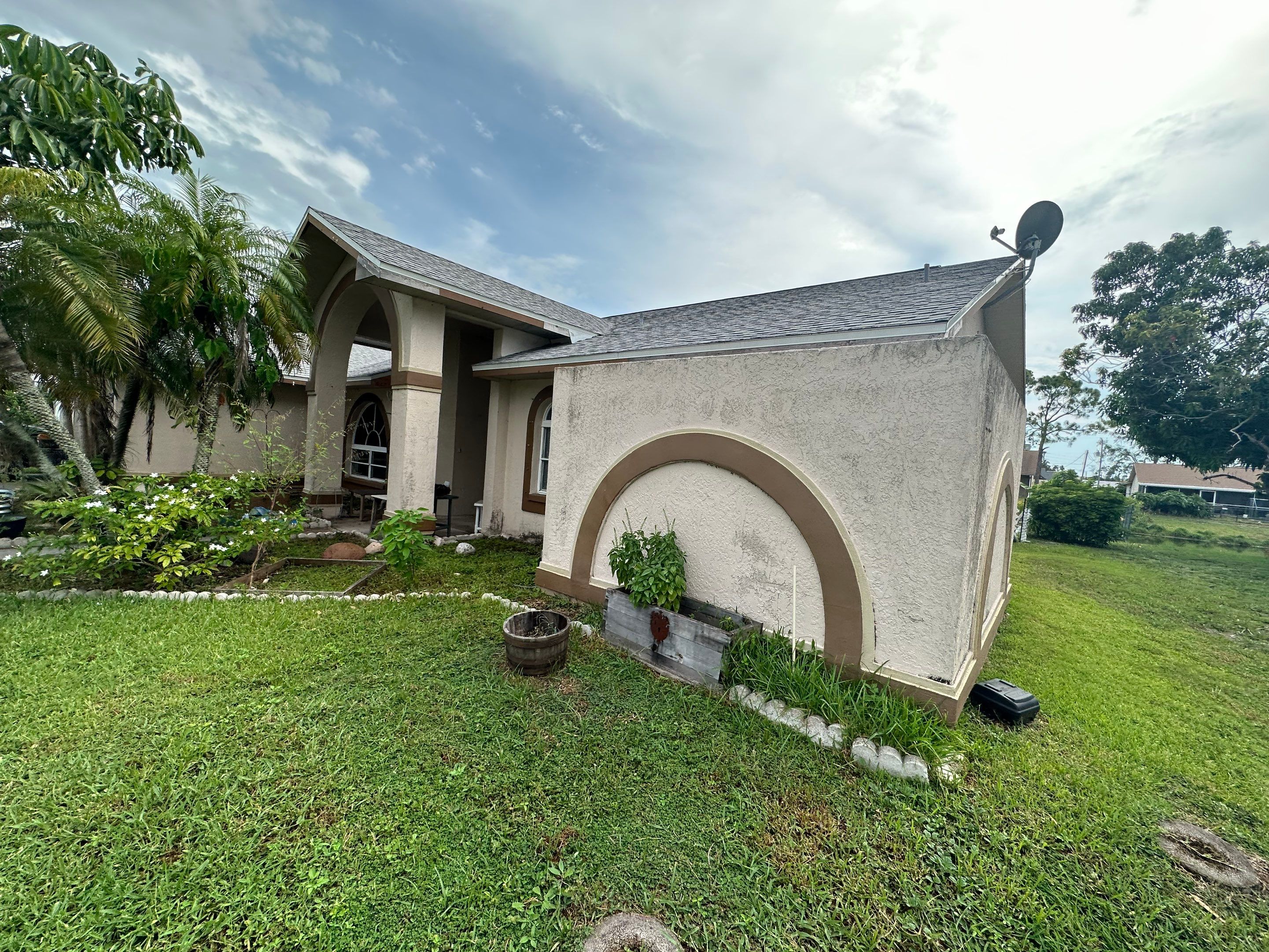 Roof Damage Claim in Fort Myers by FLAPA & KeyStone