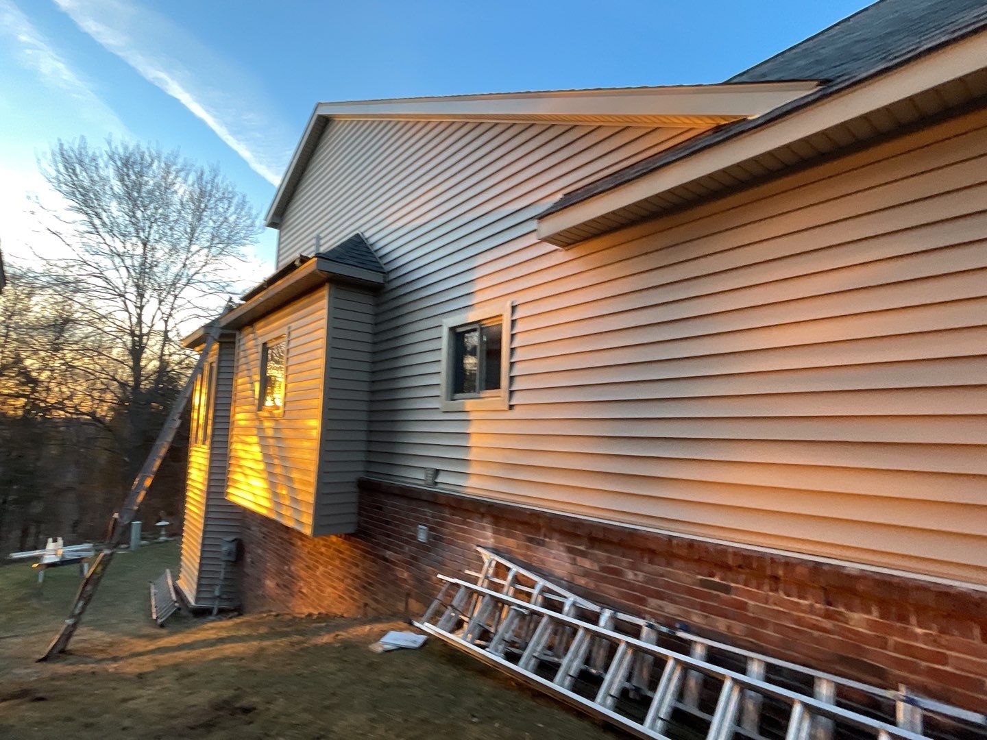 Siding Replacement using CertainTeed Monogram D5 Clapboard by 180 Contractors