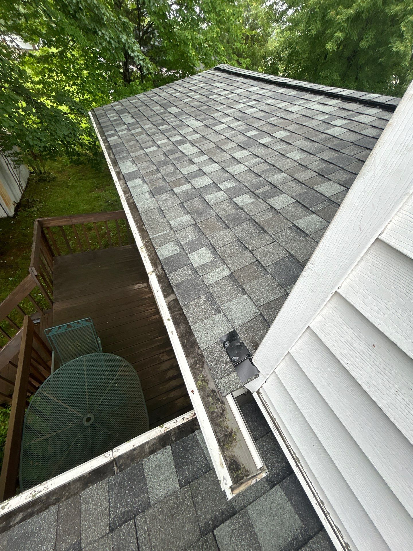 Manassas: Residential Roof Replacement with CertainTeed Landmark Pro in Max Def Georgetown Gray by RM Banning, Inc.