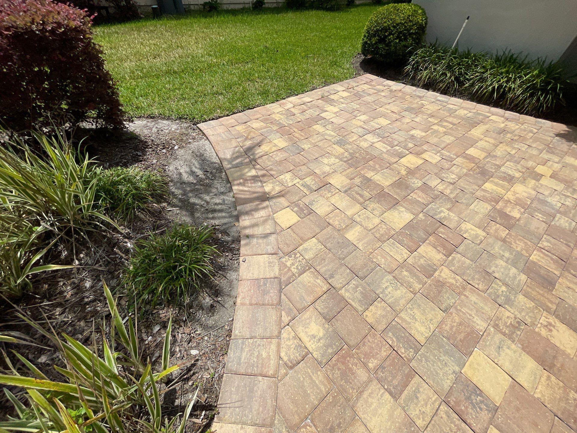 Paver Driveway using Concrete Sealant by DuraSeal