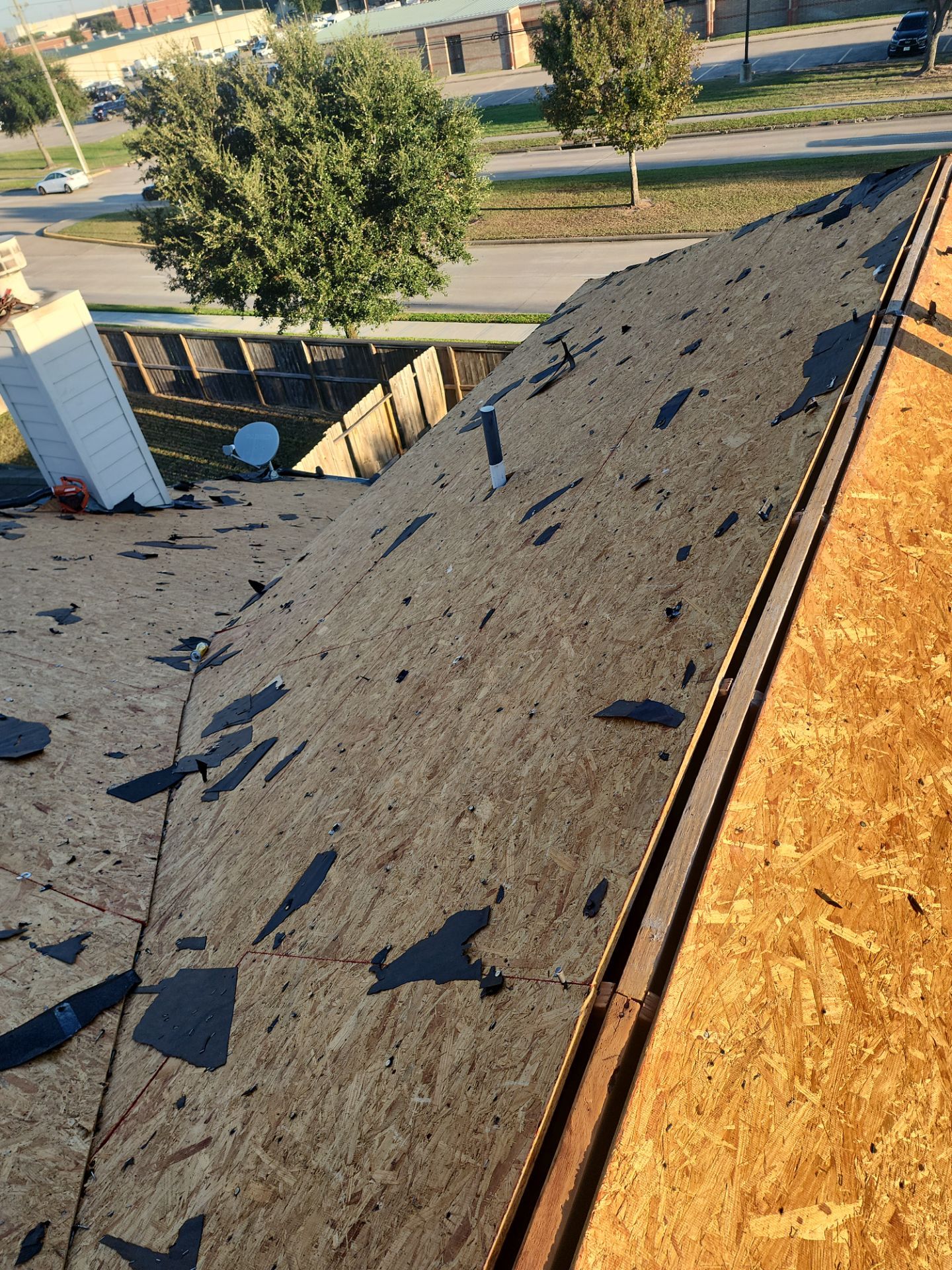 Residential Roofing Installation using Owen's Corning Duration (Lifetime) Shingles by Roof Repair Company