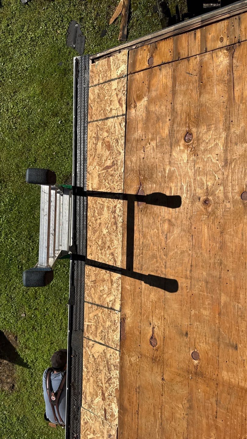 Roof Replacement using Owens Corning Onyx Black by 180 Contractors