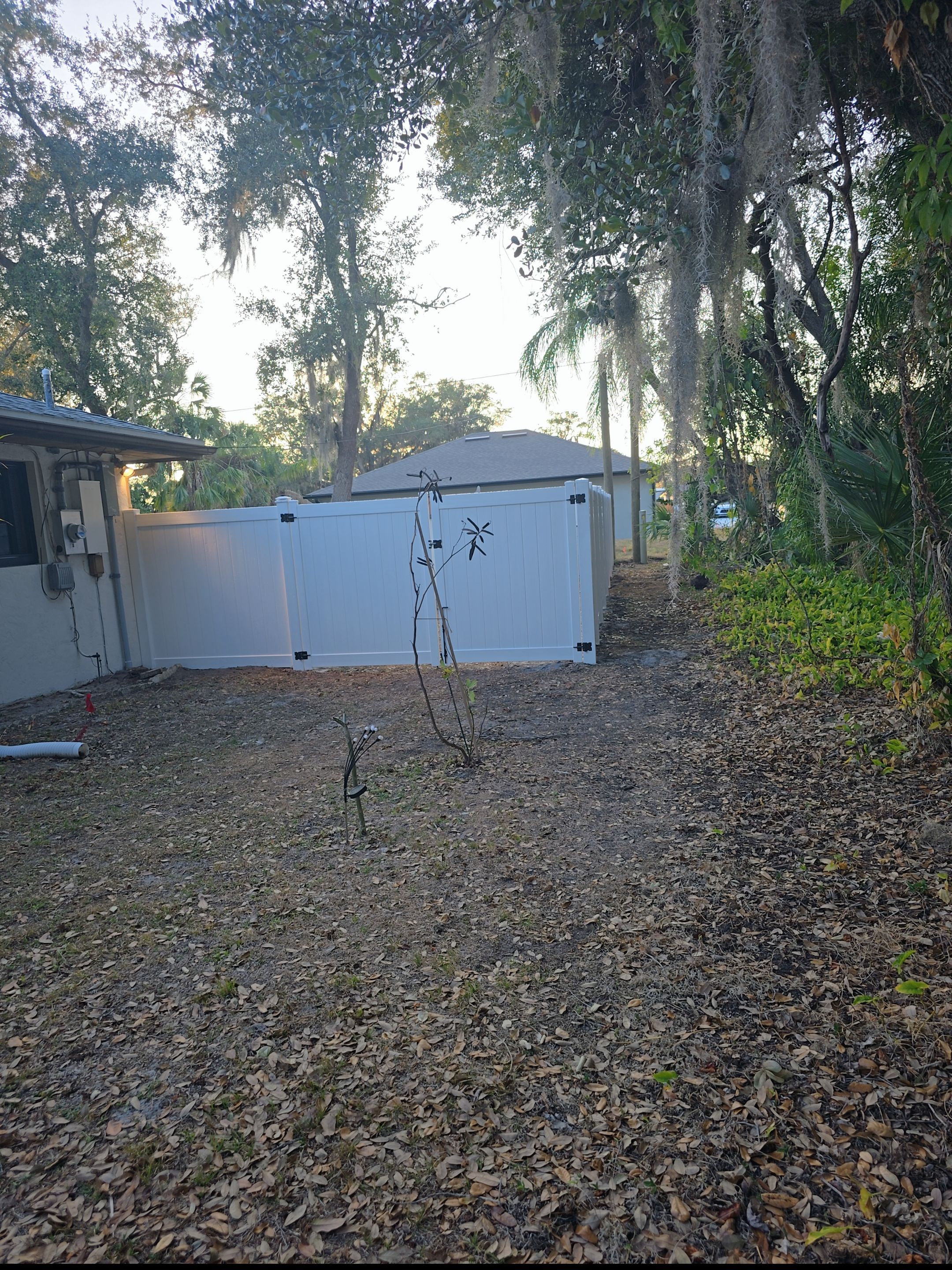 White Vinyl Fence in Port Charlotte by True Fence LLC