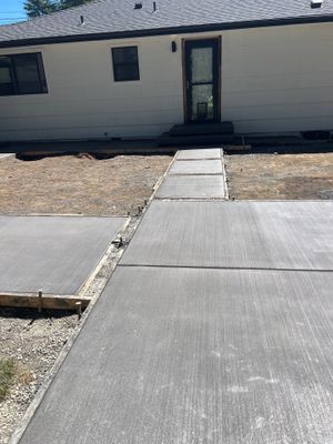 John | Concrete Backyard Walkway