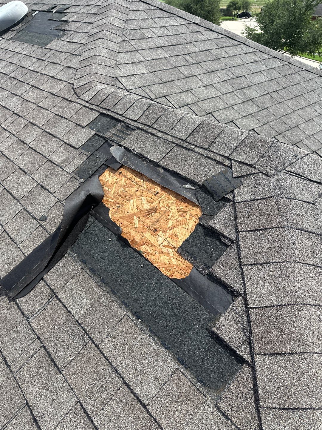 Hail Damage using Owen's Corning Duration (Lifetime) Shingles by Roof Repair Company