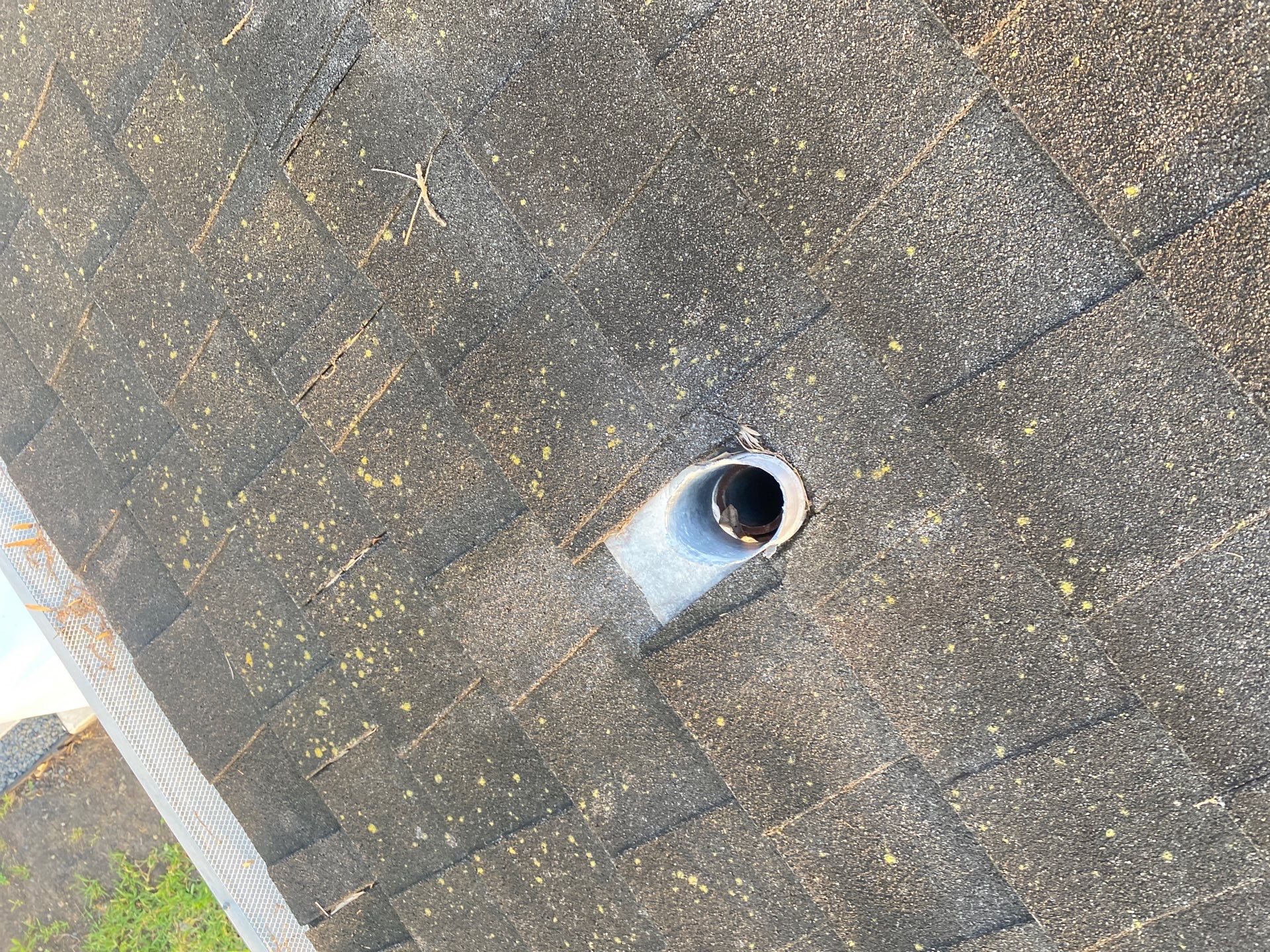 Hail Damage using Owen's Corning Duration (Lifetime) Shingles by Roof Repair Company