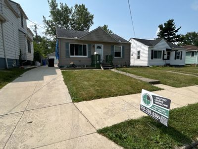 Vinyl Siding Repair by Homestyle in Cleveland