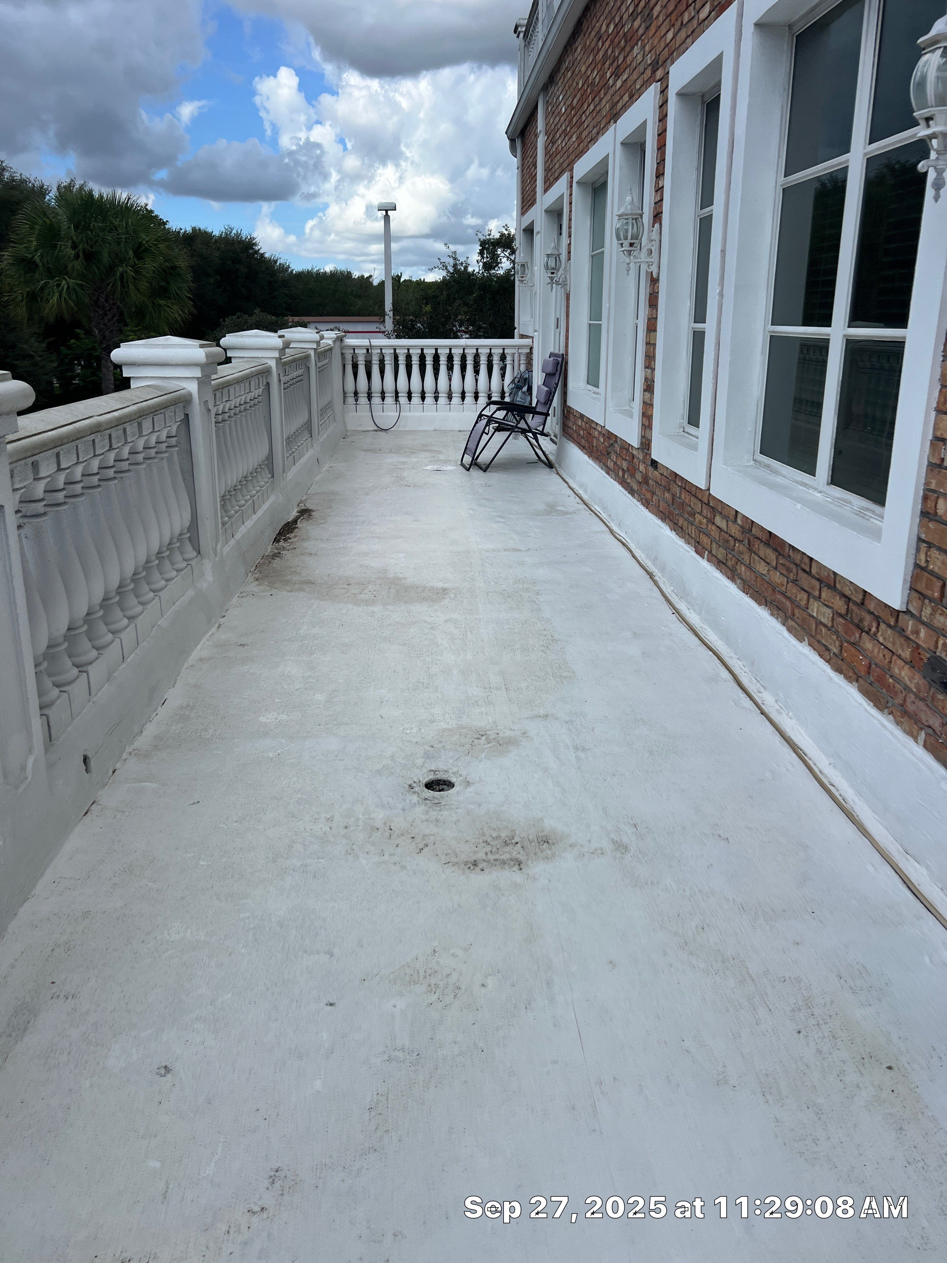 Pressure Washing Commercial Parkland by BKB Pressure Cleaning LLC