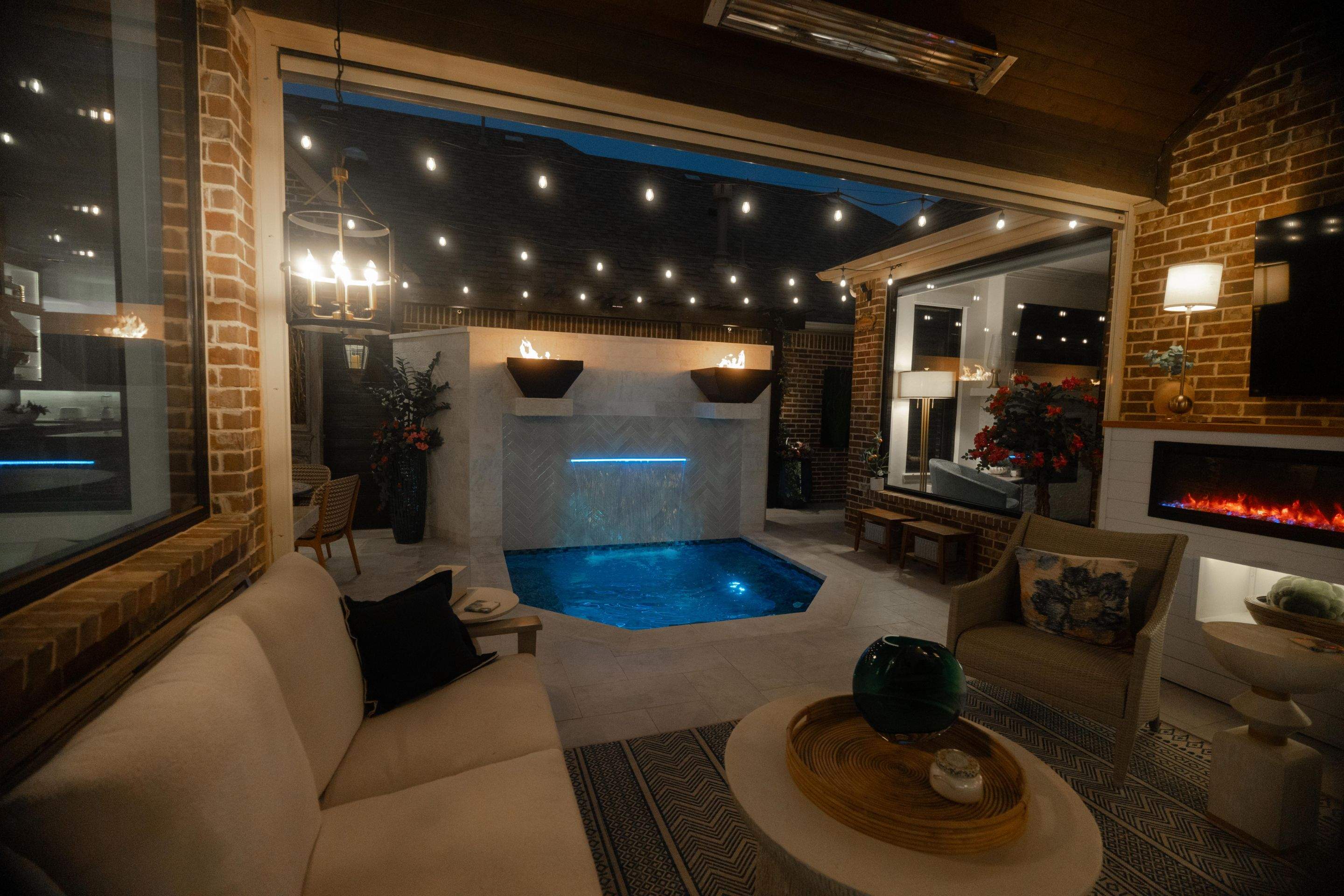 Majestic Spool by Pinnacle Pools and Spas - DFW