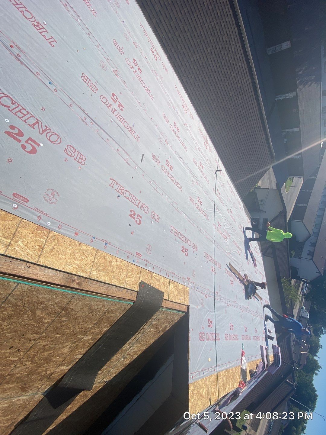 Shingle Project in Tulsa by Decor Roofing & Restoration