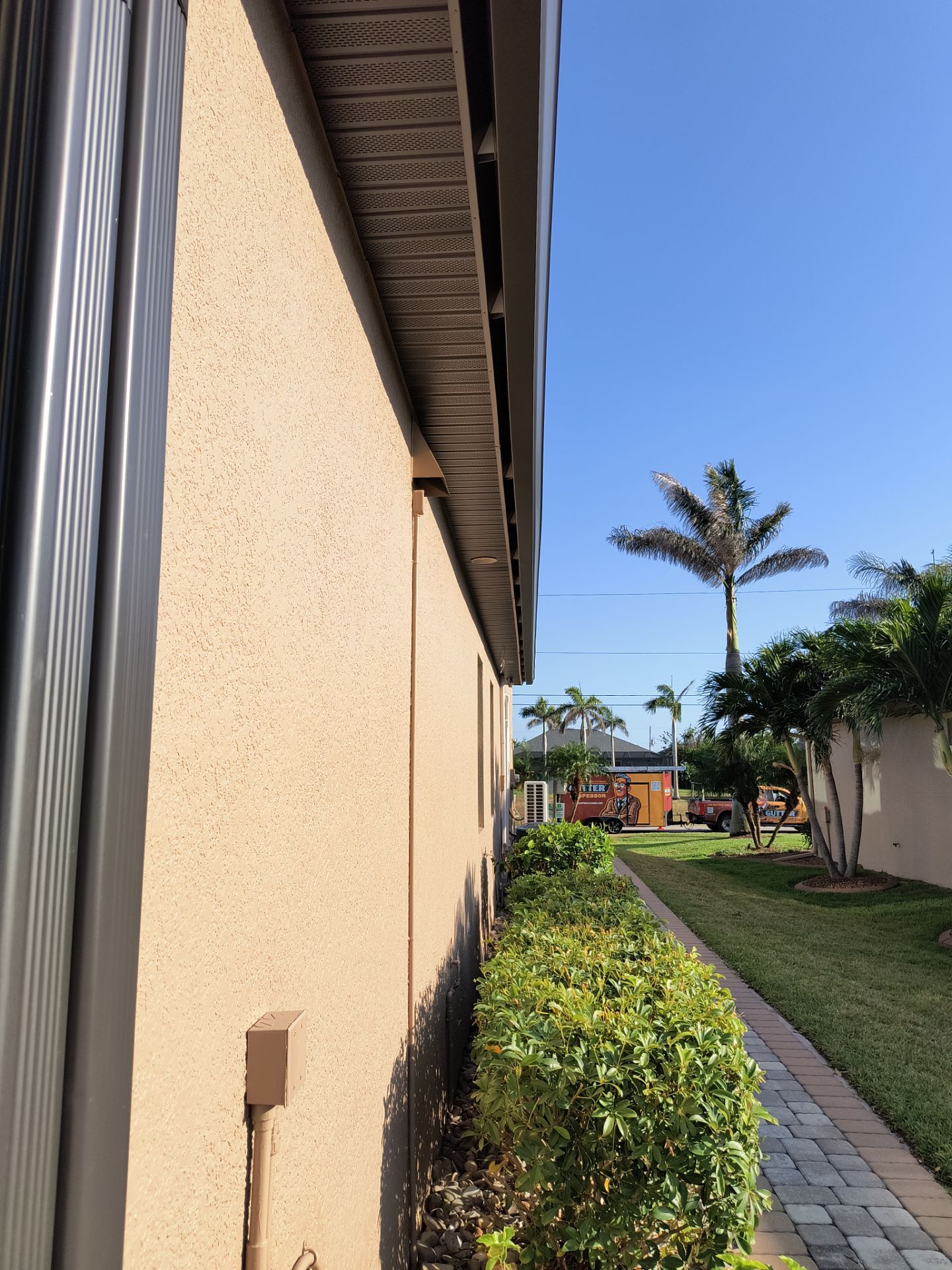 Replace Bronze Soffit and Fascia in Port Charlotte FL by Gutter Professors