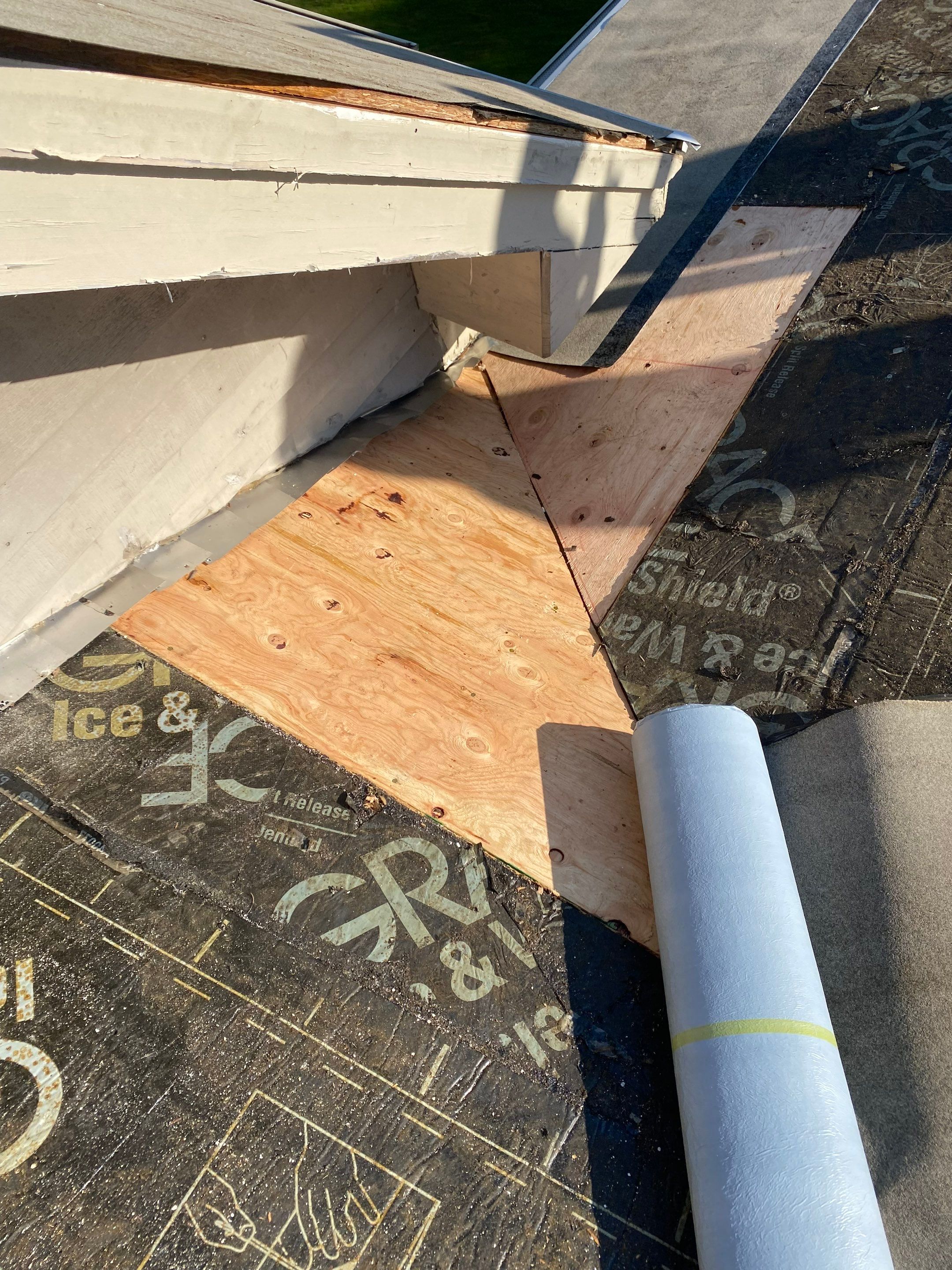 Asphalt - Falmouth, ME - Brand New Roof by Tall pine roofing