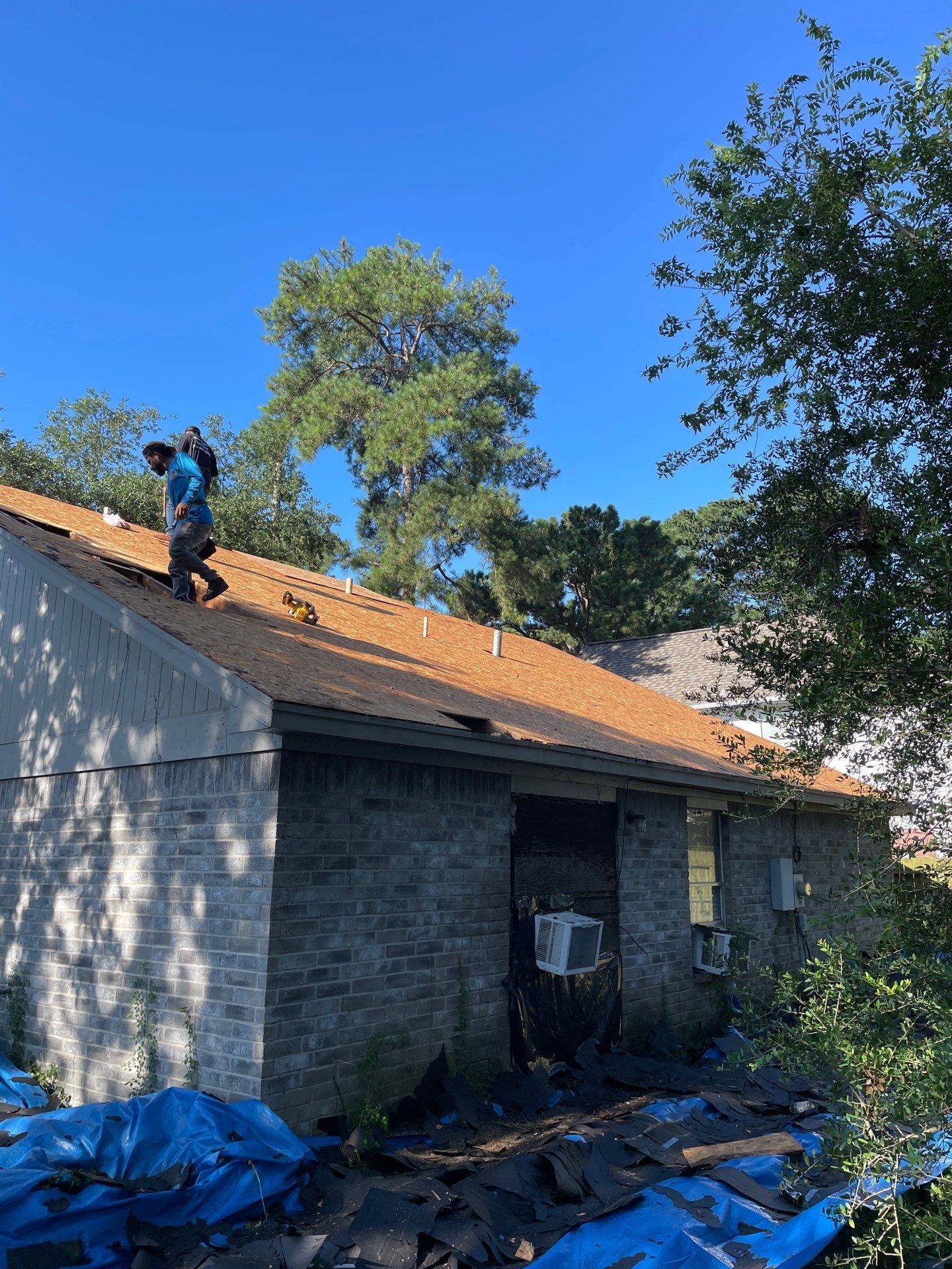 Residential Roofing Repair using Owen's Corning Duration (Lifetime) Shingles by Roof Repair Company
