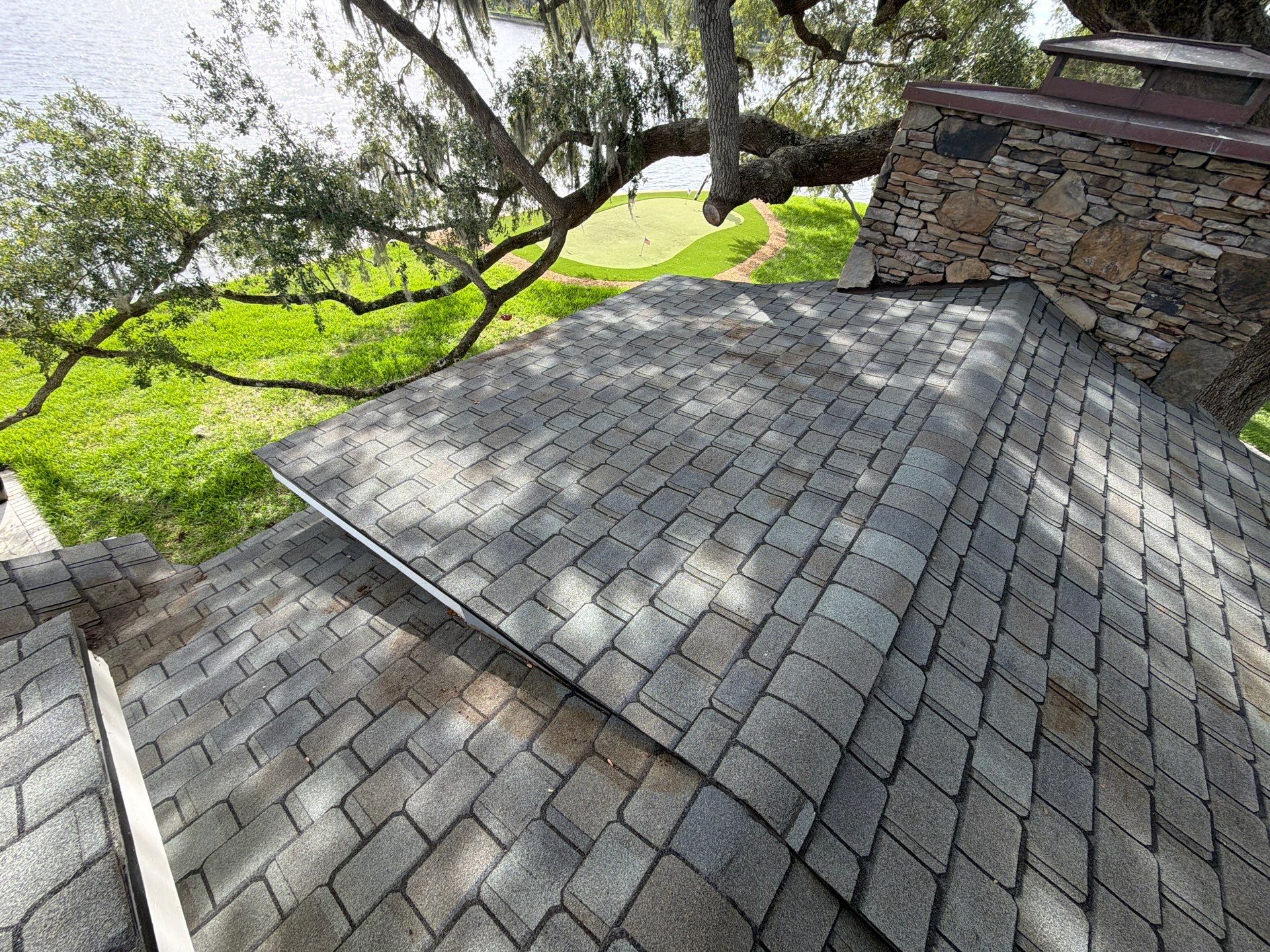 Residential Roof Cleaning in Orlando by Mallard Systems