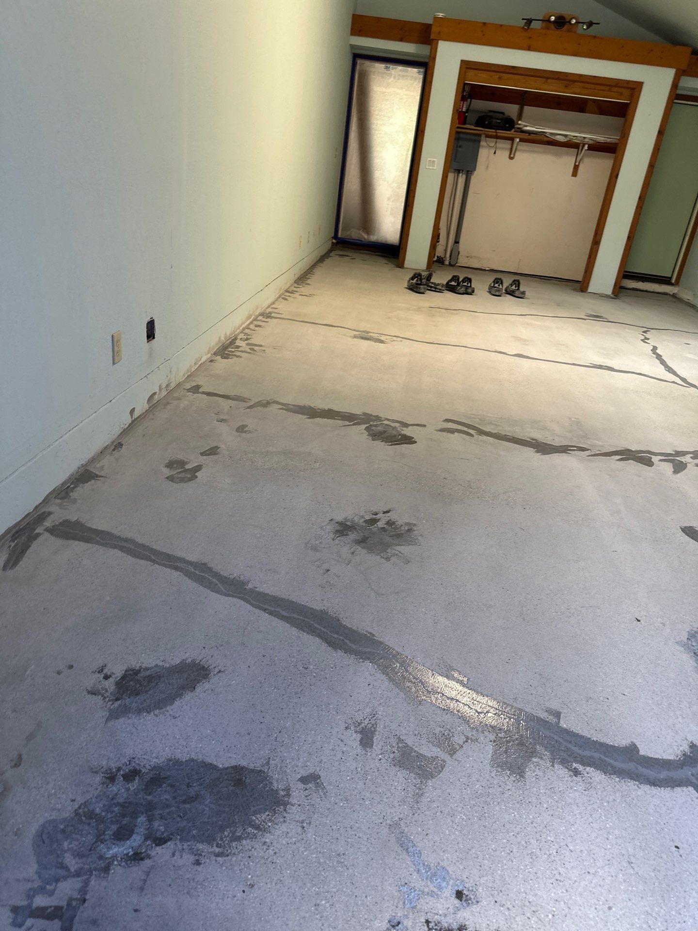 Full Garage and Interior Concrete Coating in Templeton by MGP Coatings