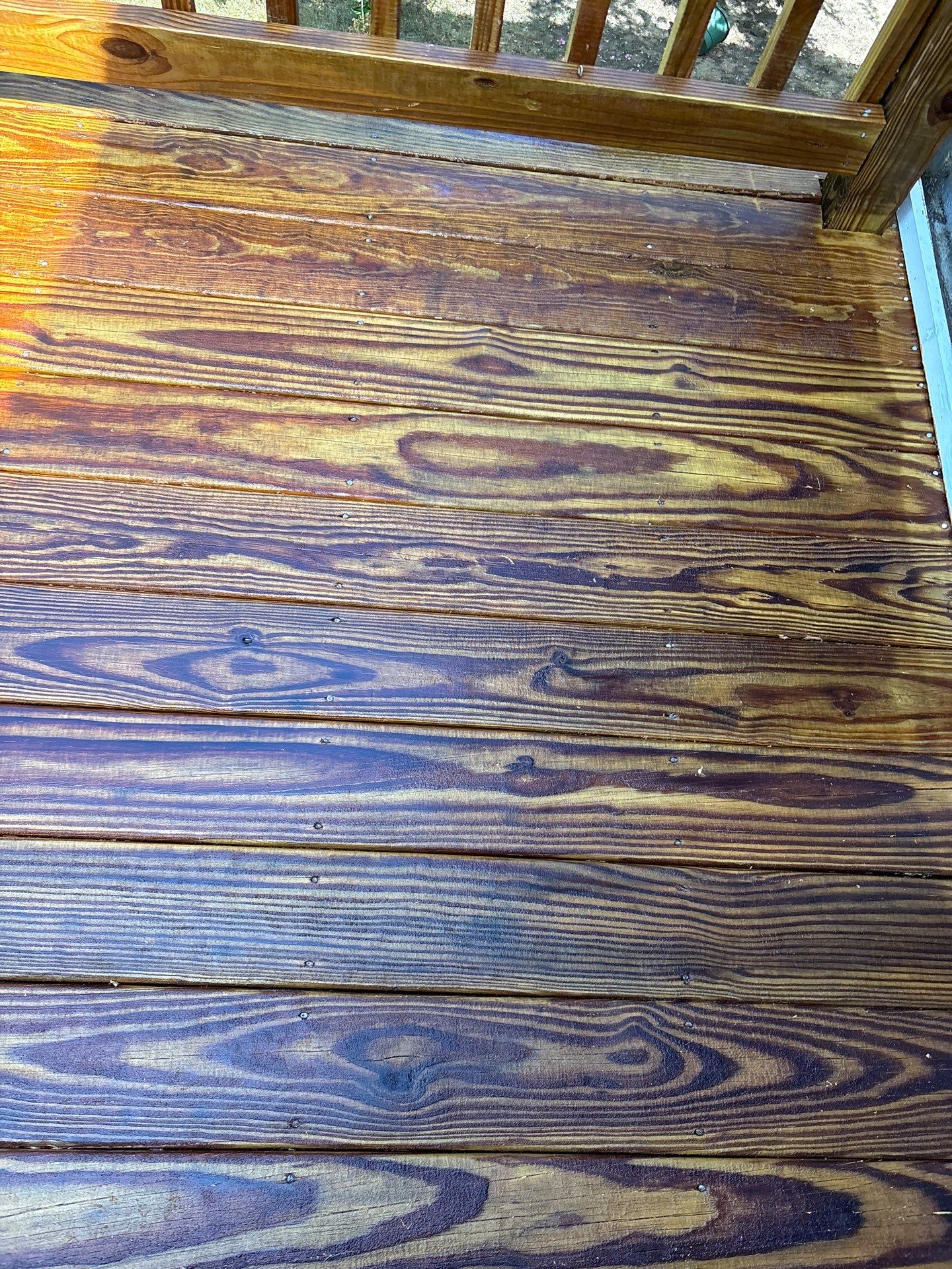 Wood Deck using Wood Sealant by DuraSeal