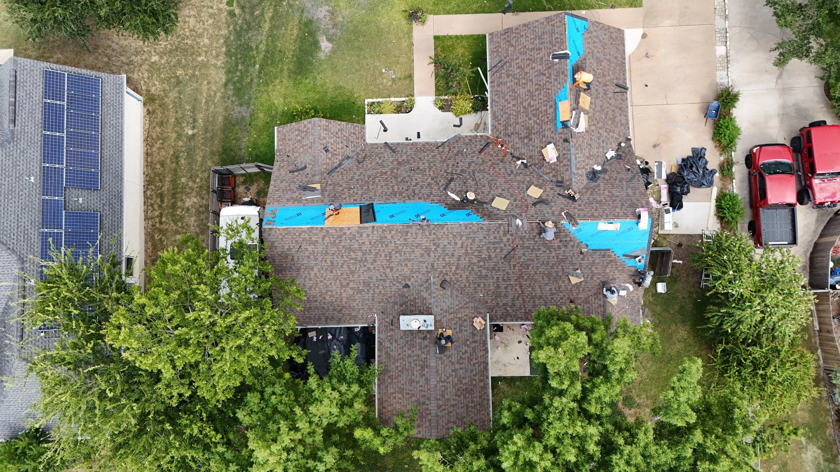 Replacement using Owens Corning - Duration - Teak by Action Exteriors Austin