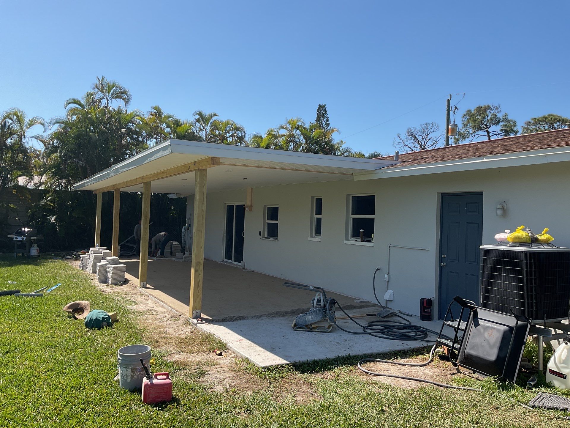 7-Inch K-Style Gutters Installed in Fort Myers FL by Gutter Professor by Gutter Professors