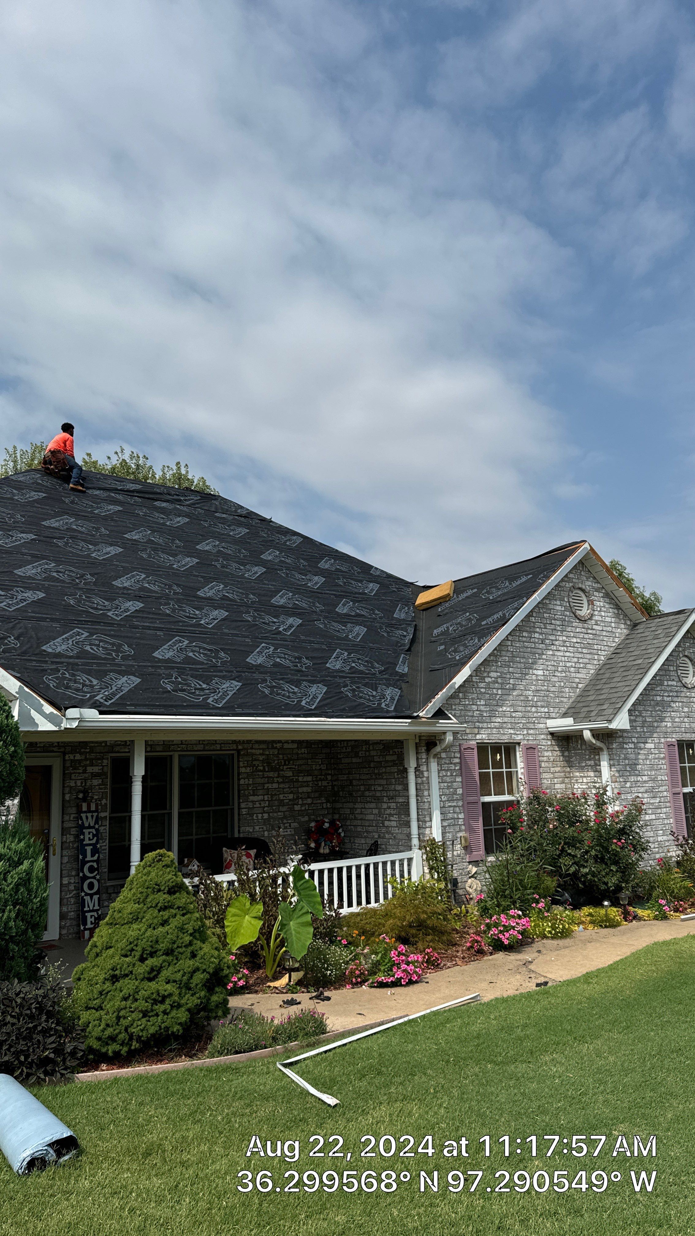 Owens Corning - Estate Gray by Frontline Roofing and Construction