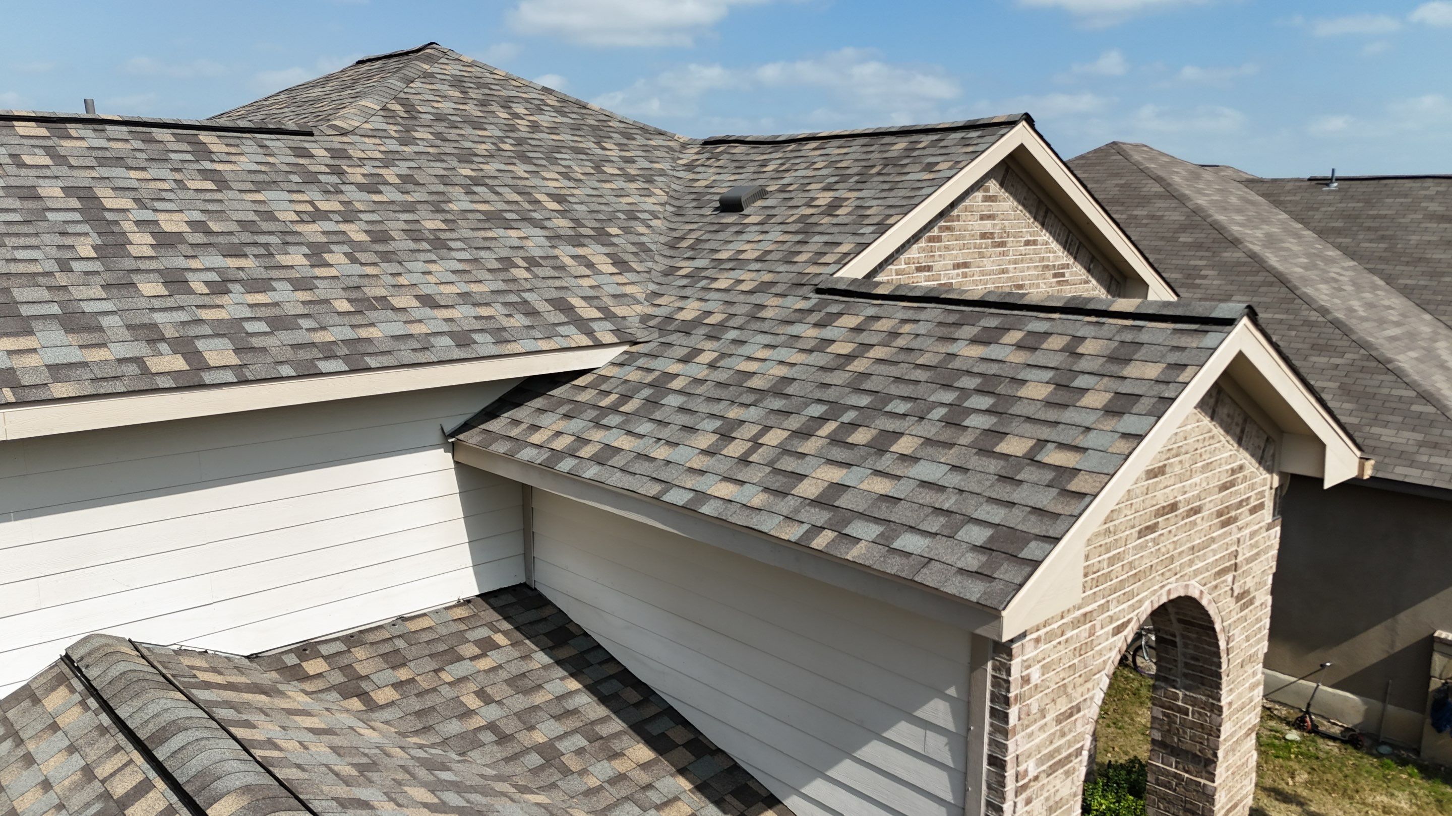 Residential Roofing Installation using IKO Dynasty Cornerstone WWD Class 3 Impact Resistant by Lightning Exteriors