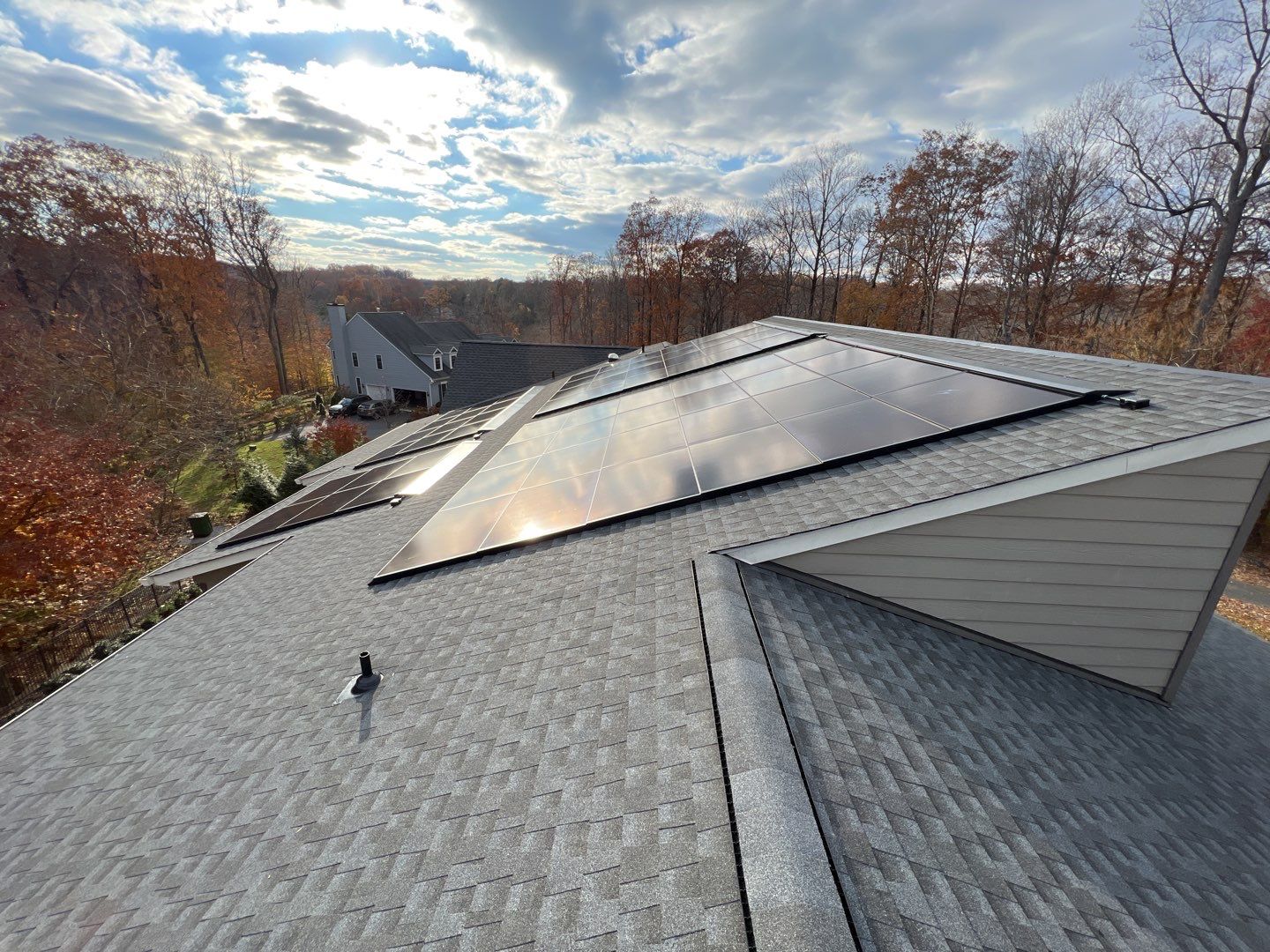 Solar Roof using GAF Decotech integrated panels by American Home Contractors