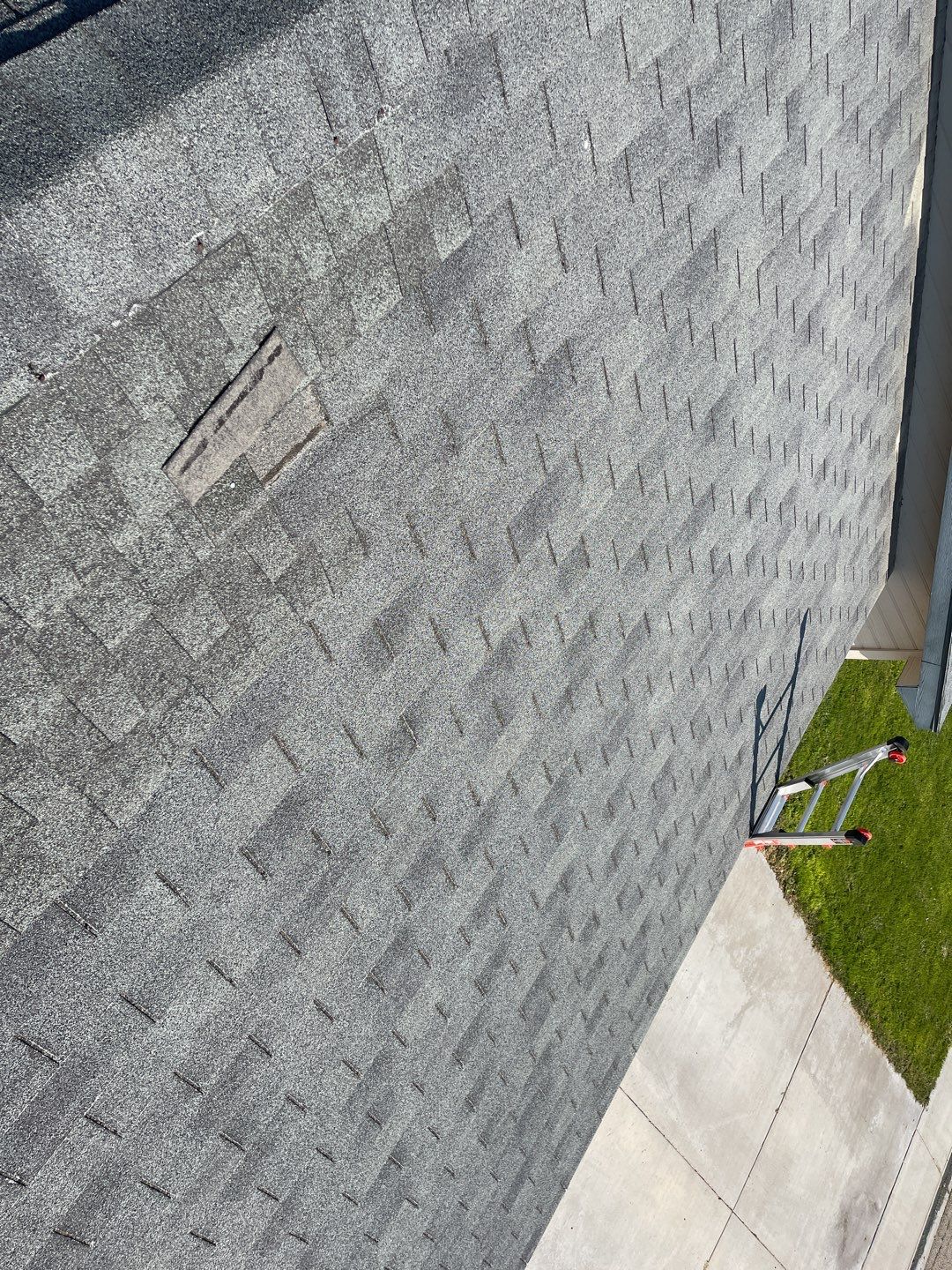 Nampa bungalow gets residential roofing using Owens Corning Oakridge in Teak  by ID Roofing LLC