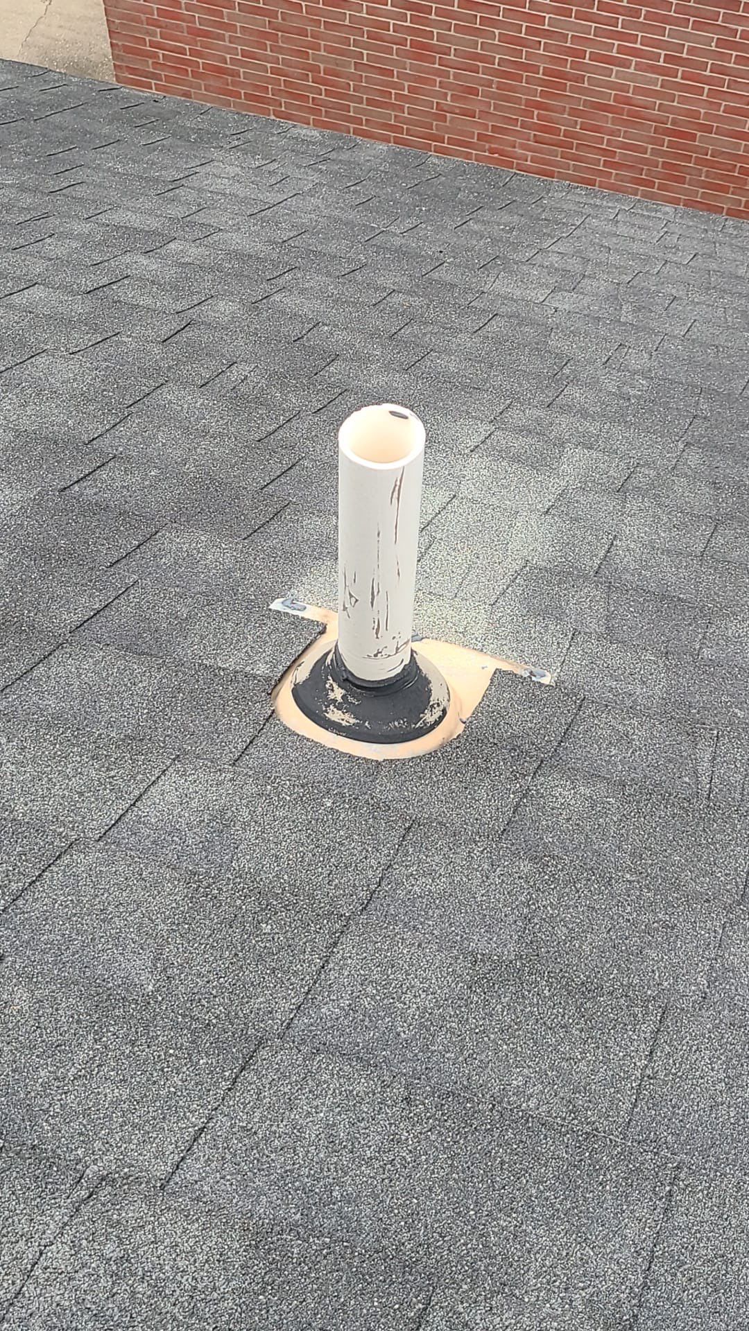Hail Damage using Owen's Corning Duration (Lifetime) Shingles by Roof Repair Company