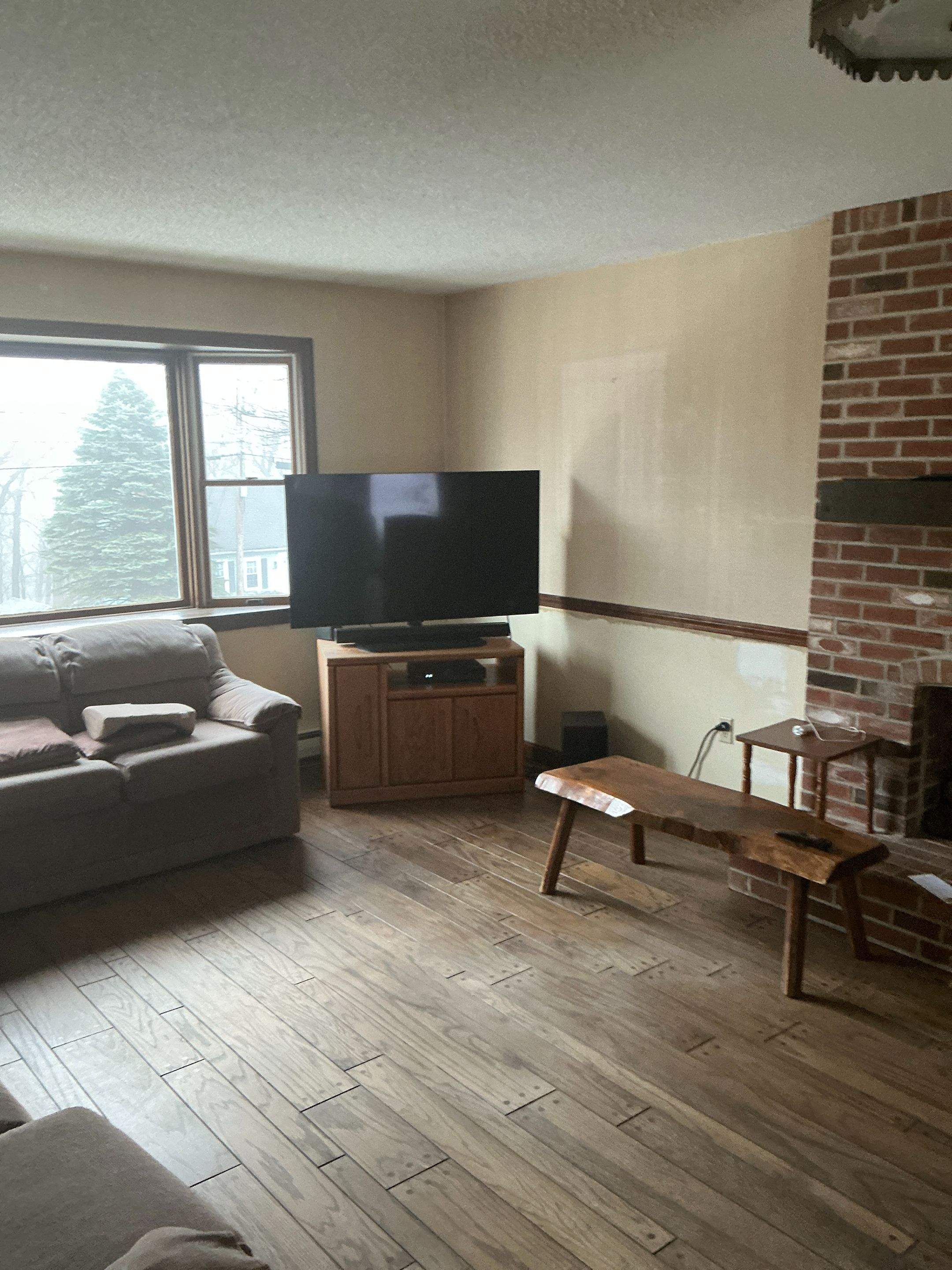 Comprehensive Interior Painting and Drywall Repair in Manchester, New Hampshire by The Persnickety Painters