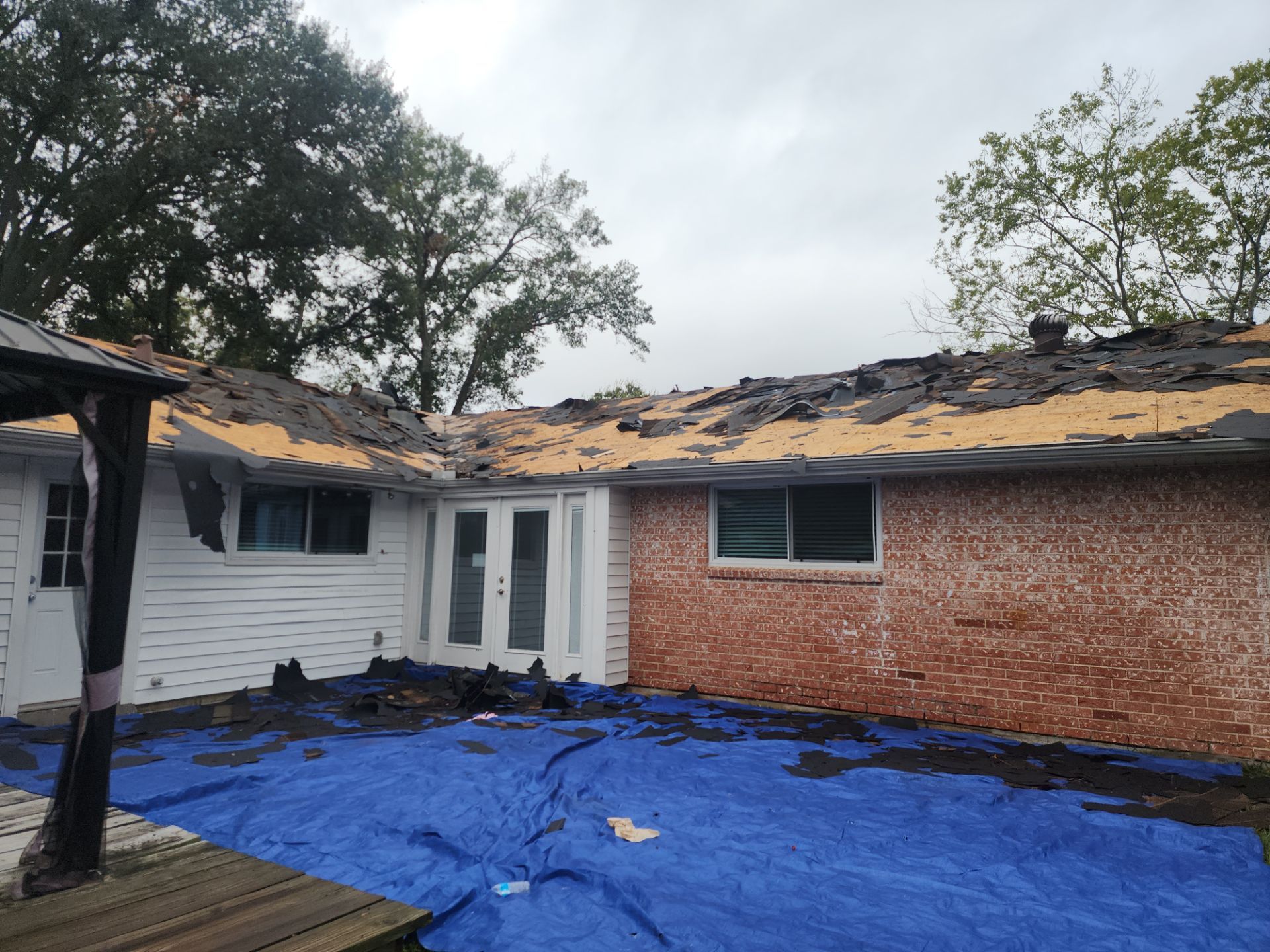 Roof Replacement Houston by Roof Repair Company
