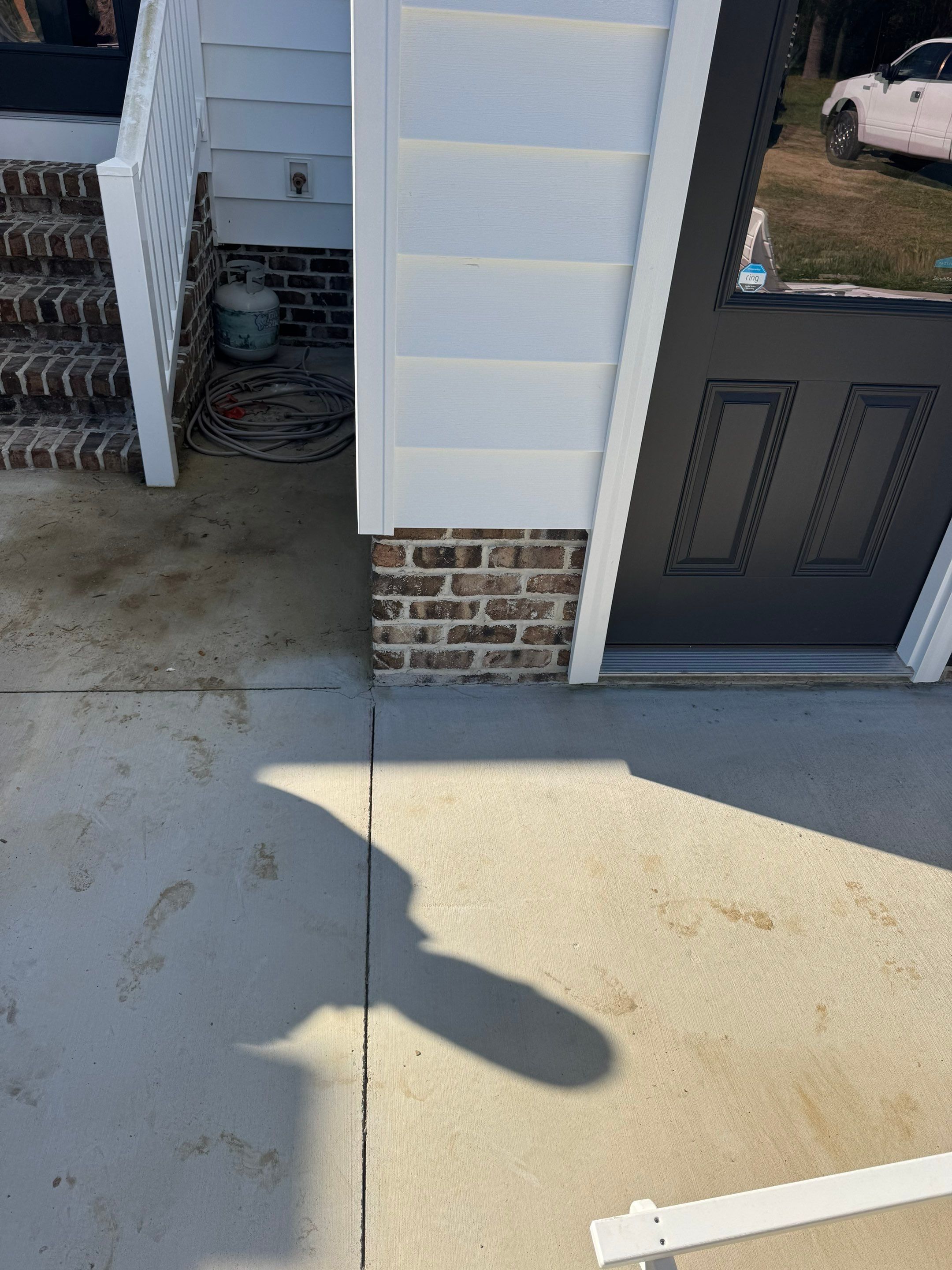 Sleek & Secure by Tidewater Trim & Deck